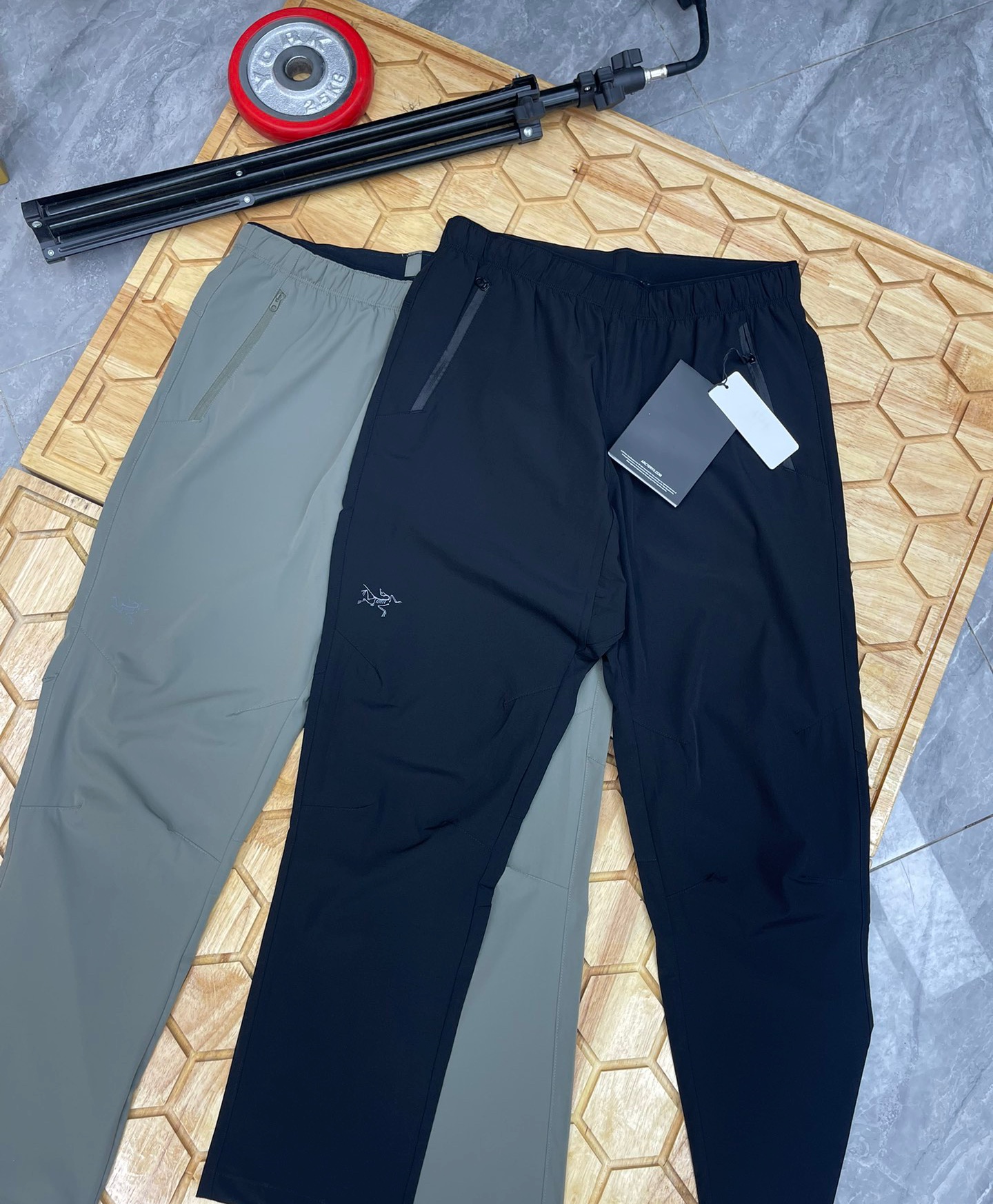 Groothandel China
 Arcteryx Kleding Broek Legergroen Zwart Groen Splijten Mannen Zomercollectie Casual