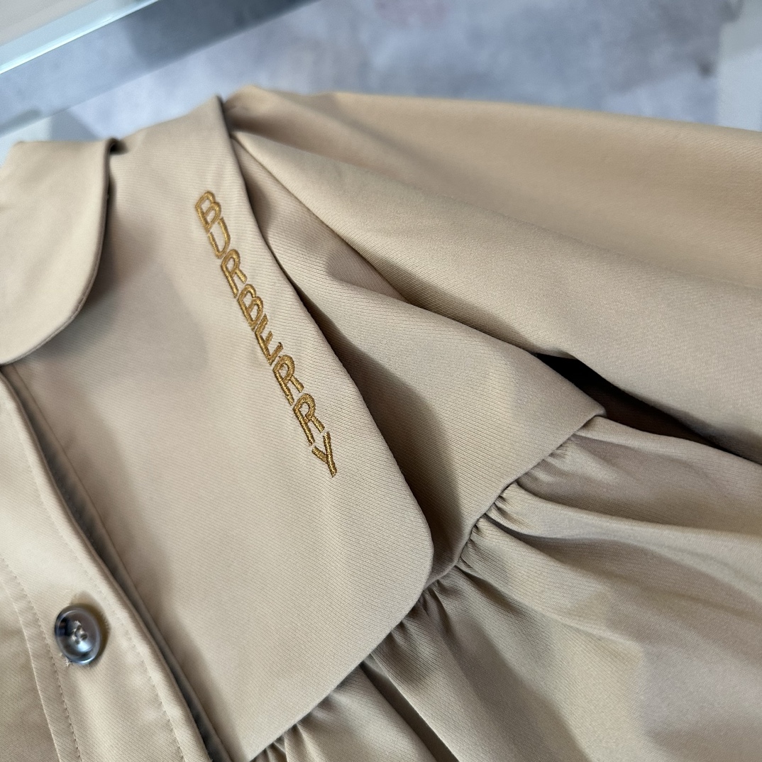 Burberry Haute Couture Designer Jacket Coat Ready-to-Wear Ref.98E59837 3