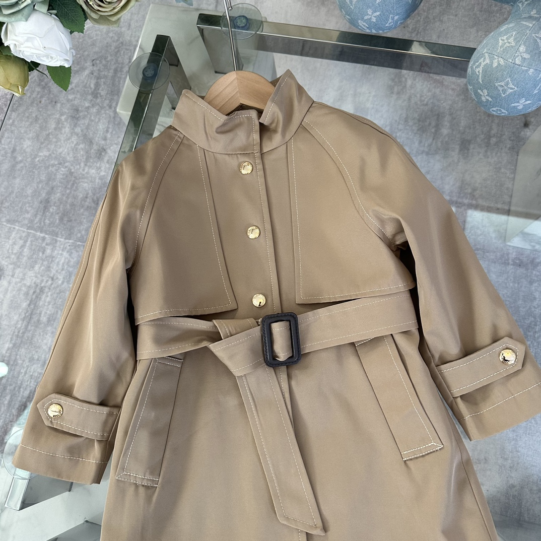 博柏利 Burberry 高级成衣风衣外套及大衣服饰 #02151AE6 4