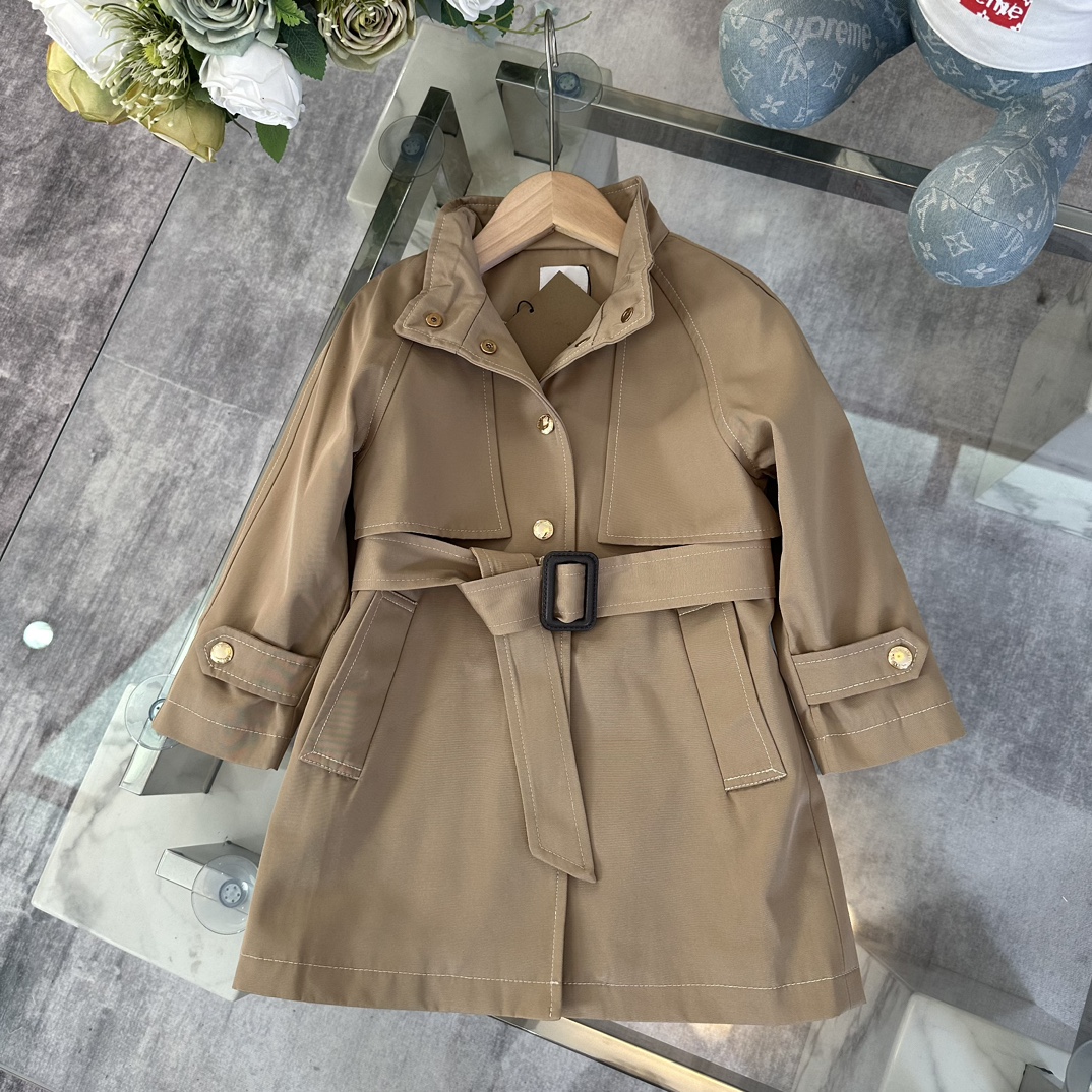 博柏利 Burberry 高级成衣风衣外套及大衣服饰 #02151AE6 6