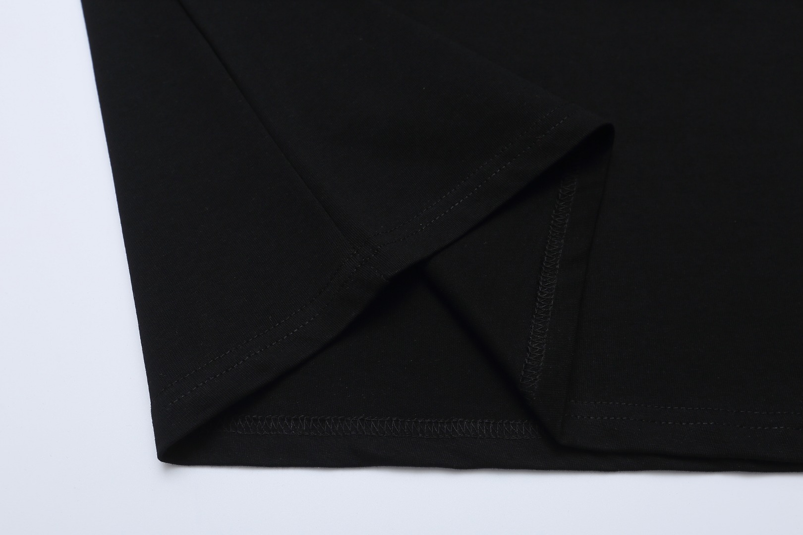 Balenciaga/巴黎世家 模糊Logo可乐印花短袖T恤