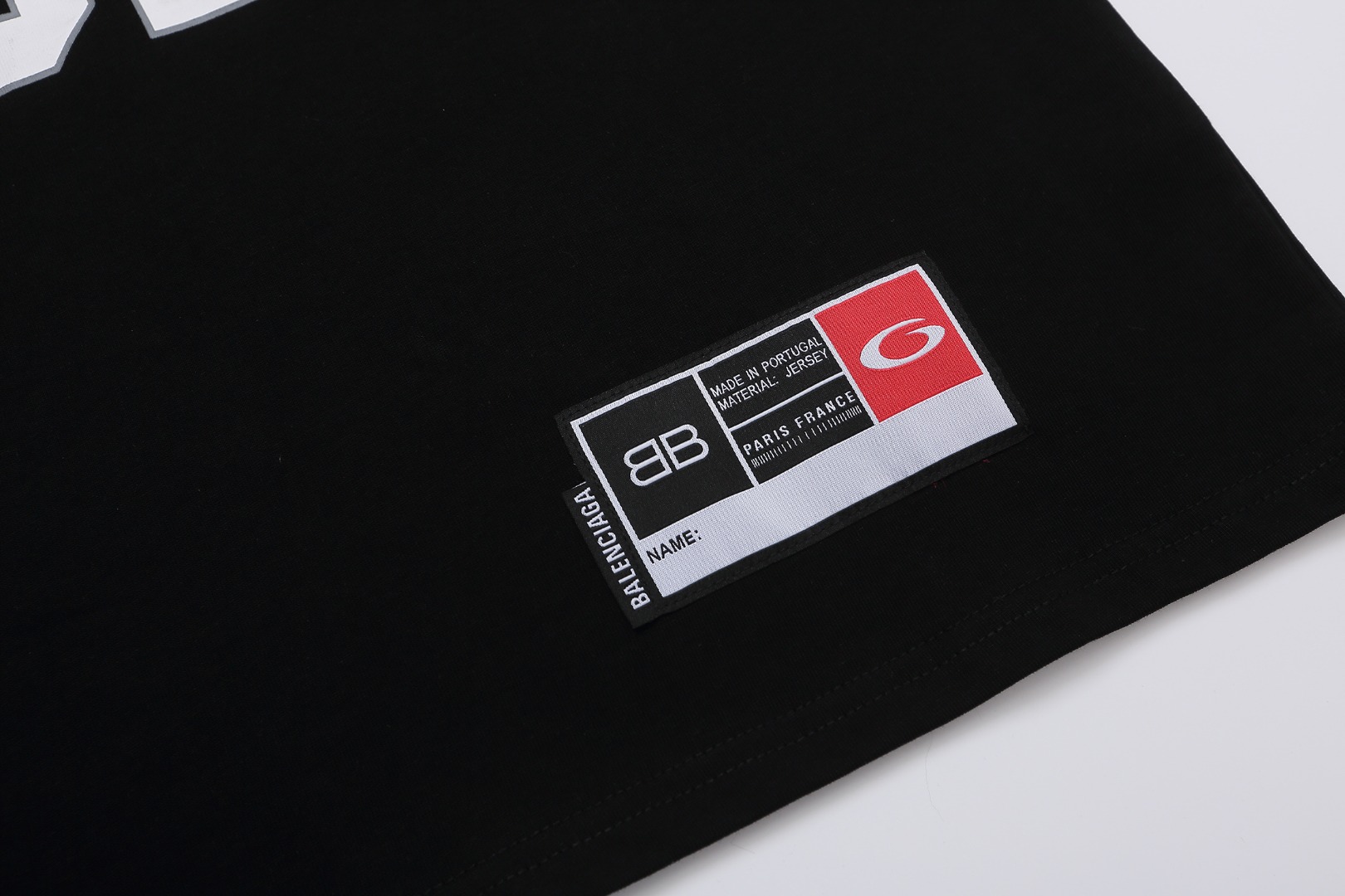 Balenciaga/巴黎世家 BASKETBALL系列01号球衣短袖T恤 黑色 白色