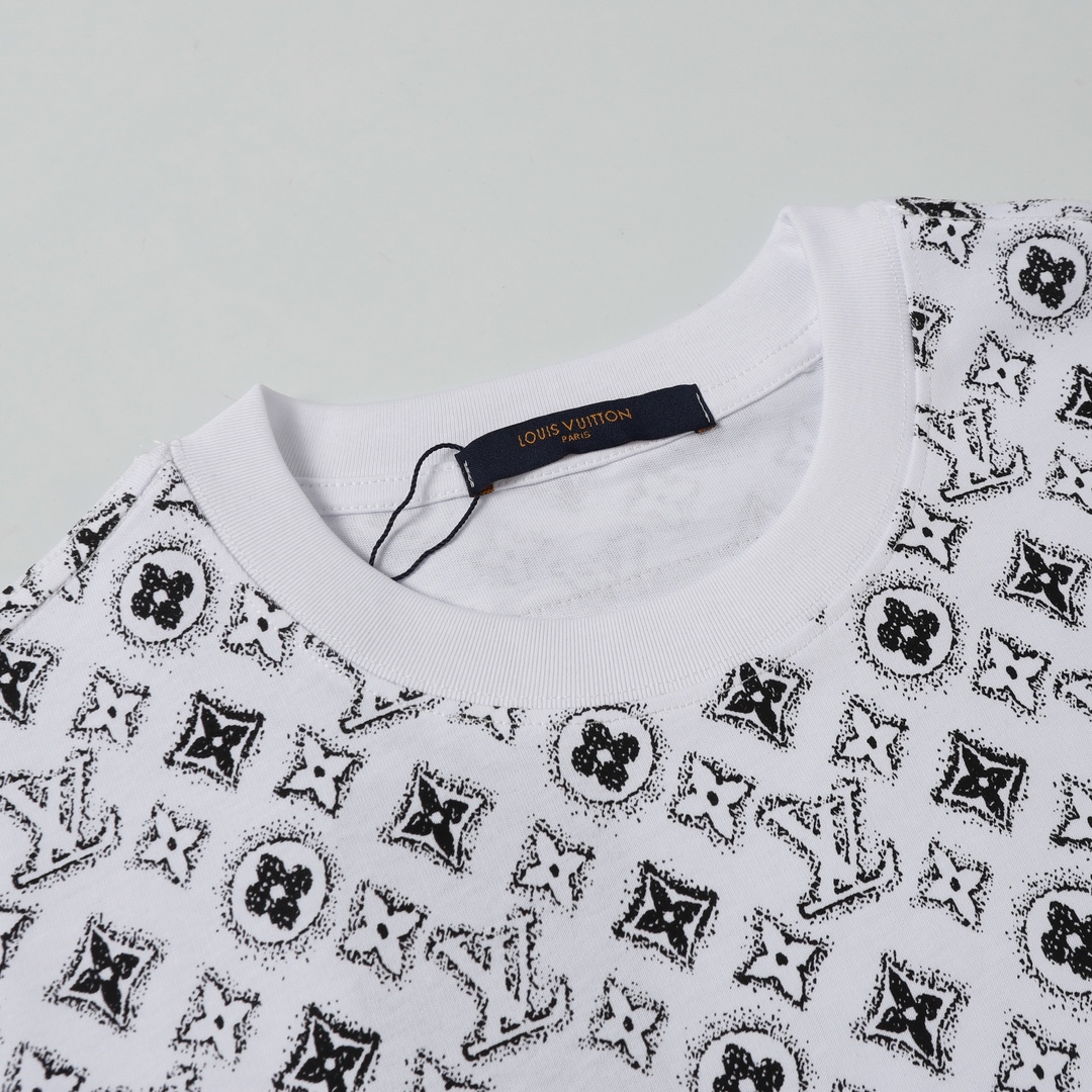 Louis Vuitton/路易威登 老花满印短袖T恤 白色 黑色-莆田鞋,莆田鞋货源,高仿鞋,高仿鞋货源,安福档口,莆田高仿鞋,莆田鞋批发,高仿鞋批发,莆田高仿运动鞋,高仿运动鞋,莆田运动鞋 Louis Vuitton/路易威登 老花满印短袖T恤 白色 黑色