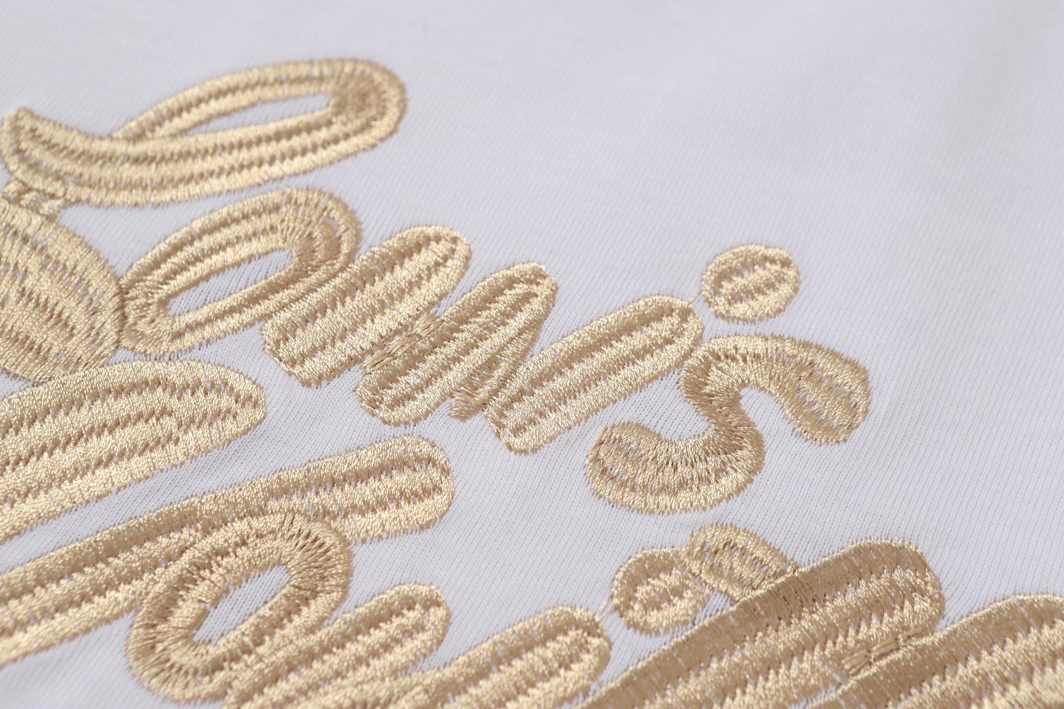 Louis Vuitton/路易威登 25ss金色编绳刺绣短袖T恤 白色 黑色