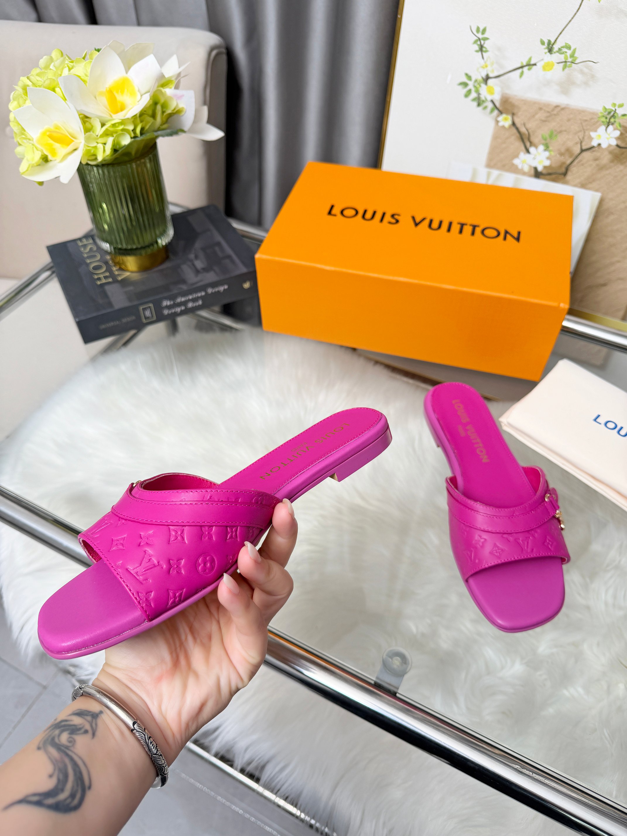 LV women's shoes Louis VuittonLouis Vuitton，1:1 ， : LV ， ： ， ， :35 42 — photo 4
