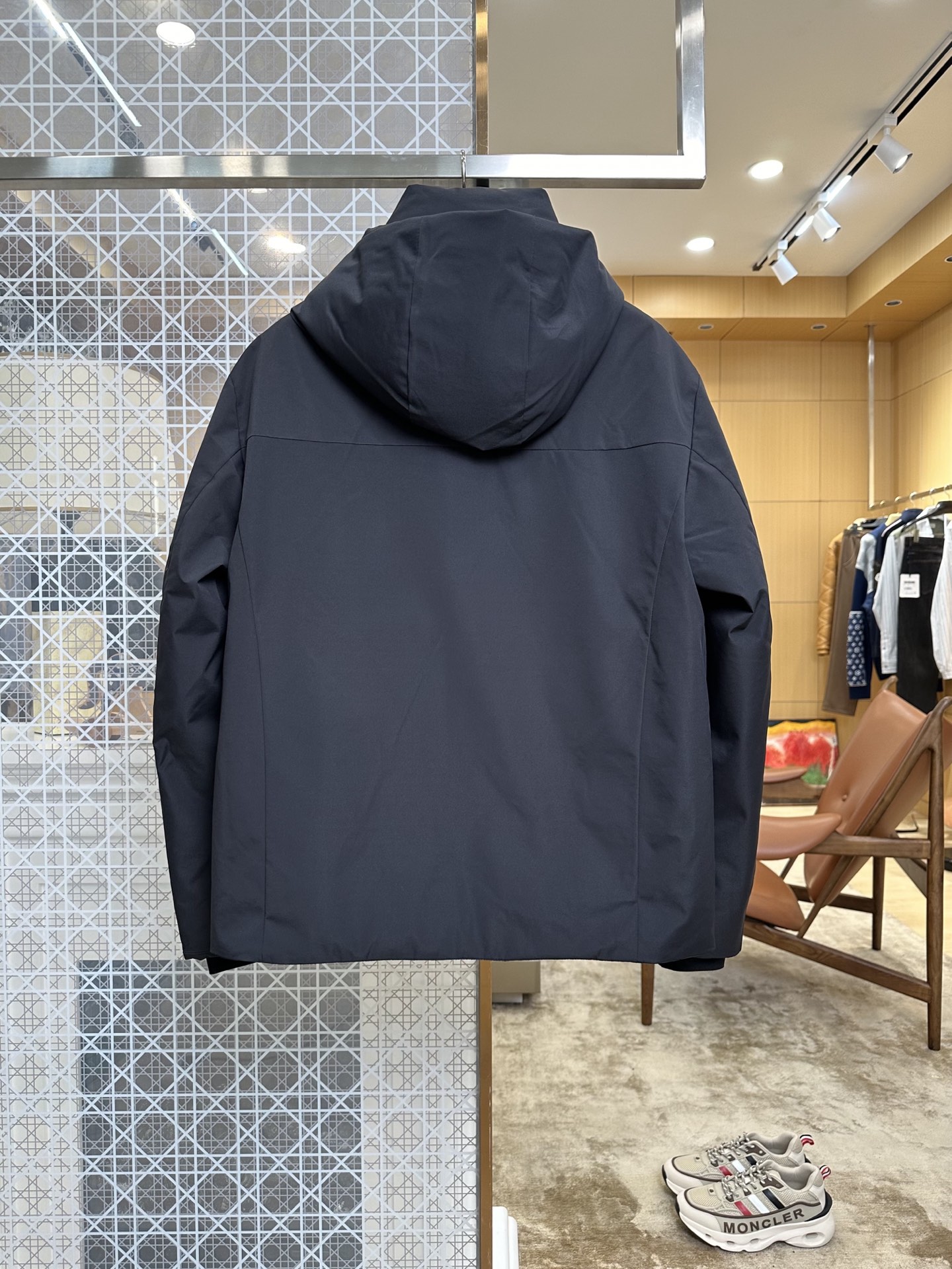 Пуховик Prada