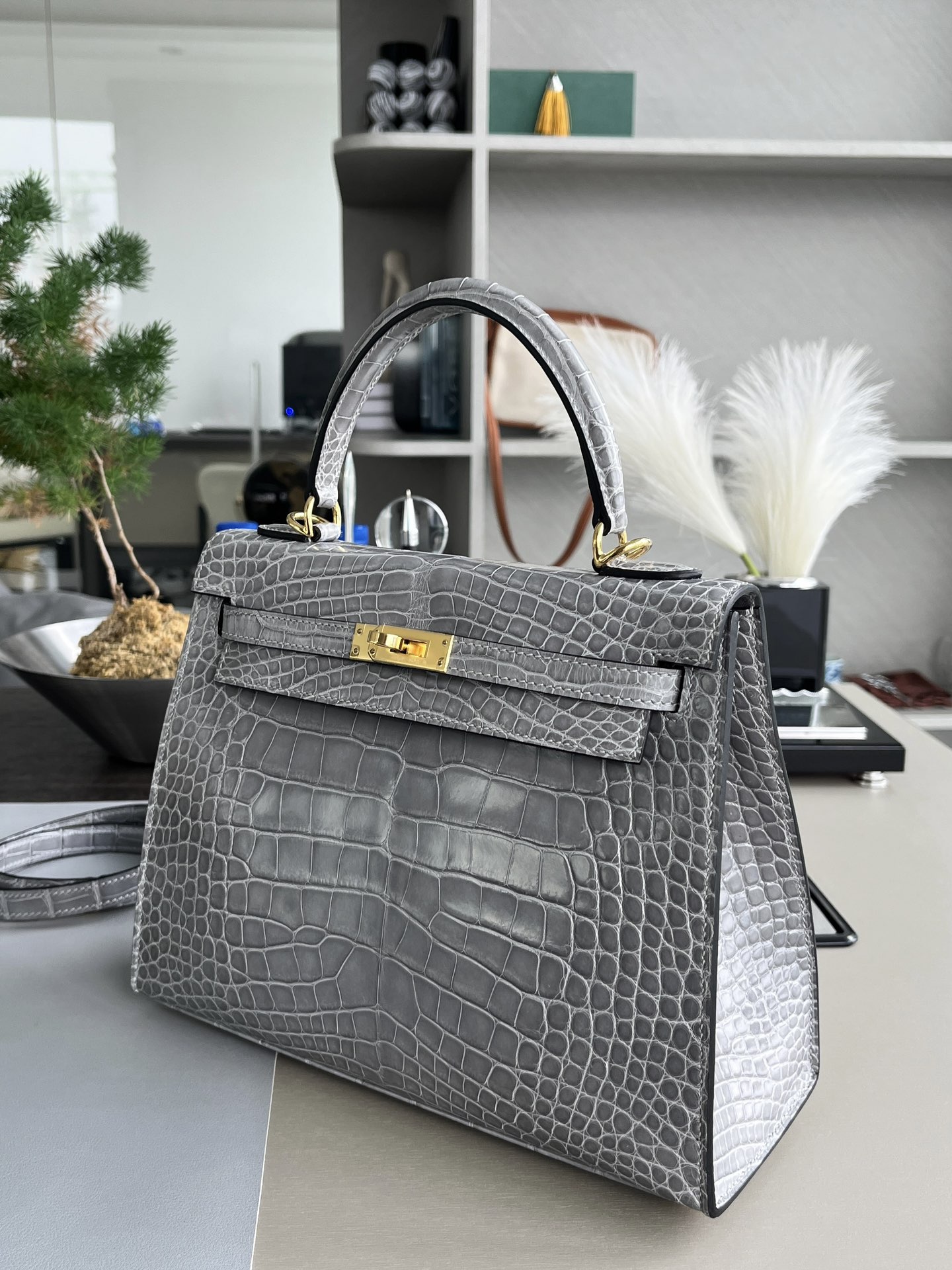 kelly25 水晶灰亮面美洲鳄 金扣，一级手工缝制