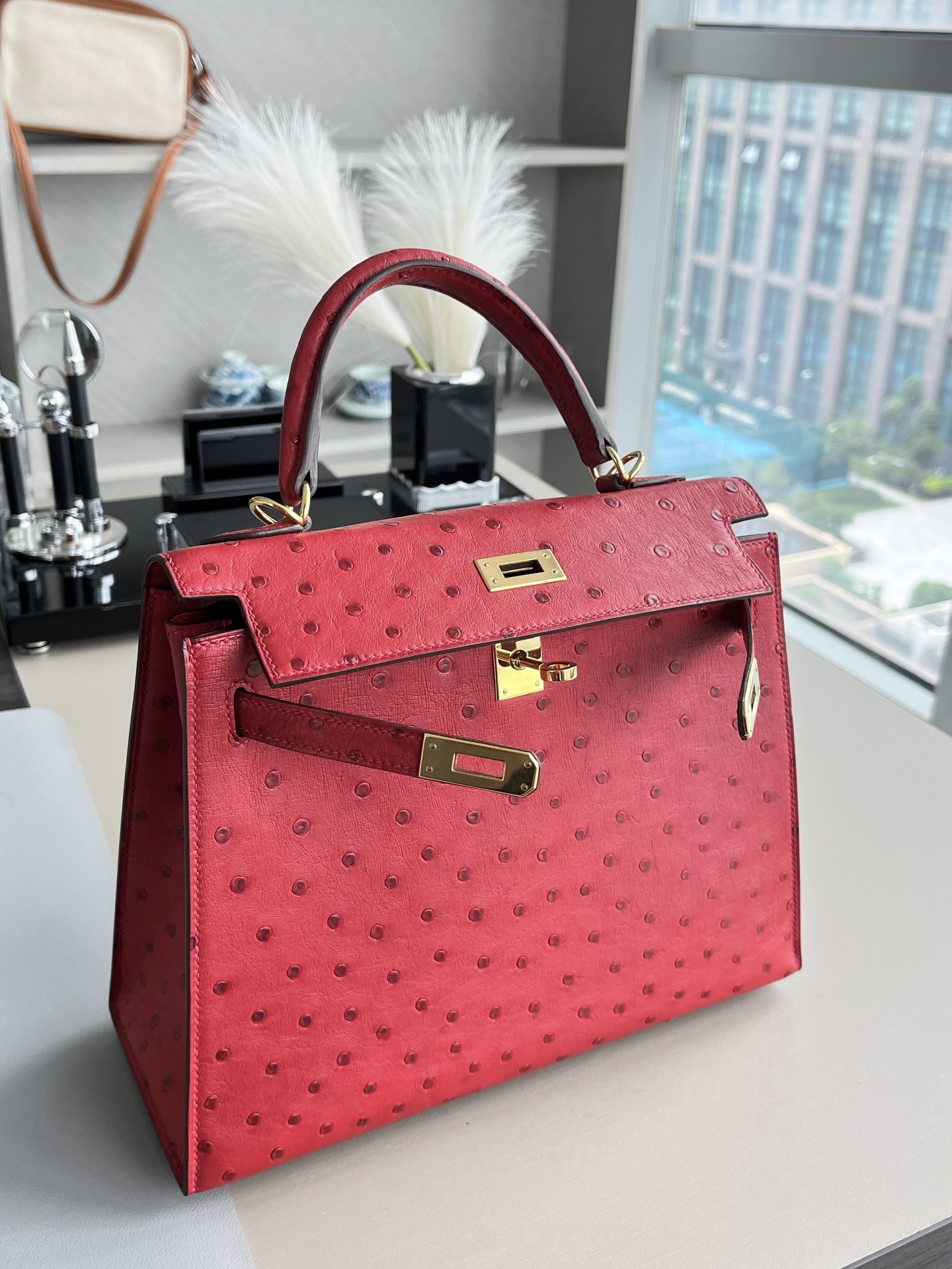 kelly25 Q5国旗红南非kk鸵鸟 金扣，一级手工缝制
