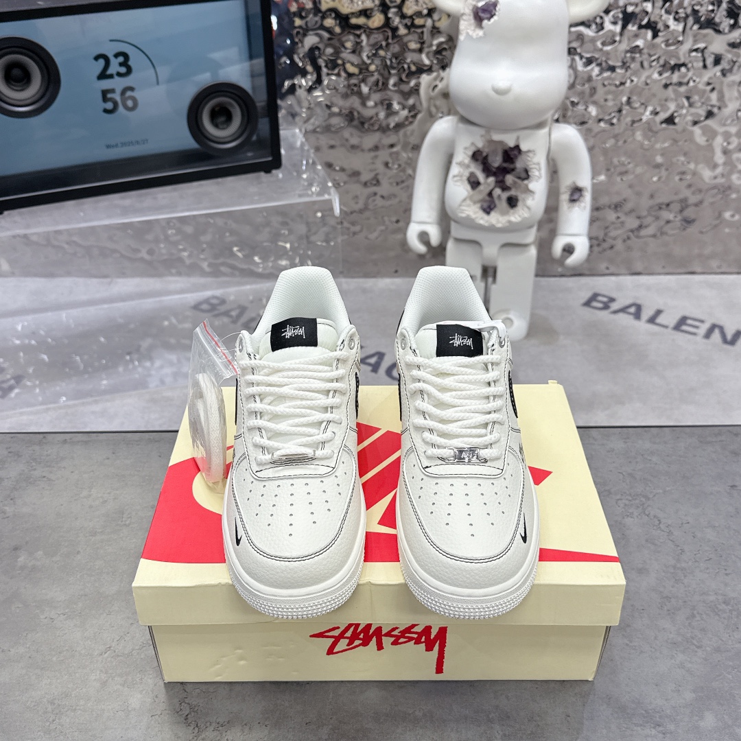 NO:469198,Nike Air Force 1 Low Air Force One Co-branded series Official synchronization of casual shoes Original level Original last original cardboard Create a pure Air Force version # Focus on foreign trade channels Built-in honeycomb air cushion in full palm # Original box accessories Original midsole steel stamp, pull-up perfect Size 36 36.5 37.5 38 38.5 39 40 40.5 41 42 42.5 43 44 45, casual shoes/sports shoes, sneakers19860909Nike Air Force 1 Low 空军一号 联名系列 休闲板鞋官方同步 原装级别 原楦头原纸板 打造纯正空军版型#专注外贸渠道 全掌内置蜂窝气垫 #原盒配件 原厂中底钢印、拉帮完美 尺码36 36.5 37.5 38 38.5 39 40 40.5 41 42 42.5 43 44 45,休闲鞋/运动鞋,sneakers,Women's Shoes