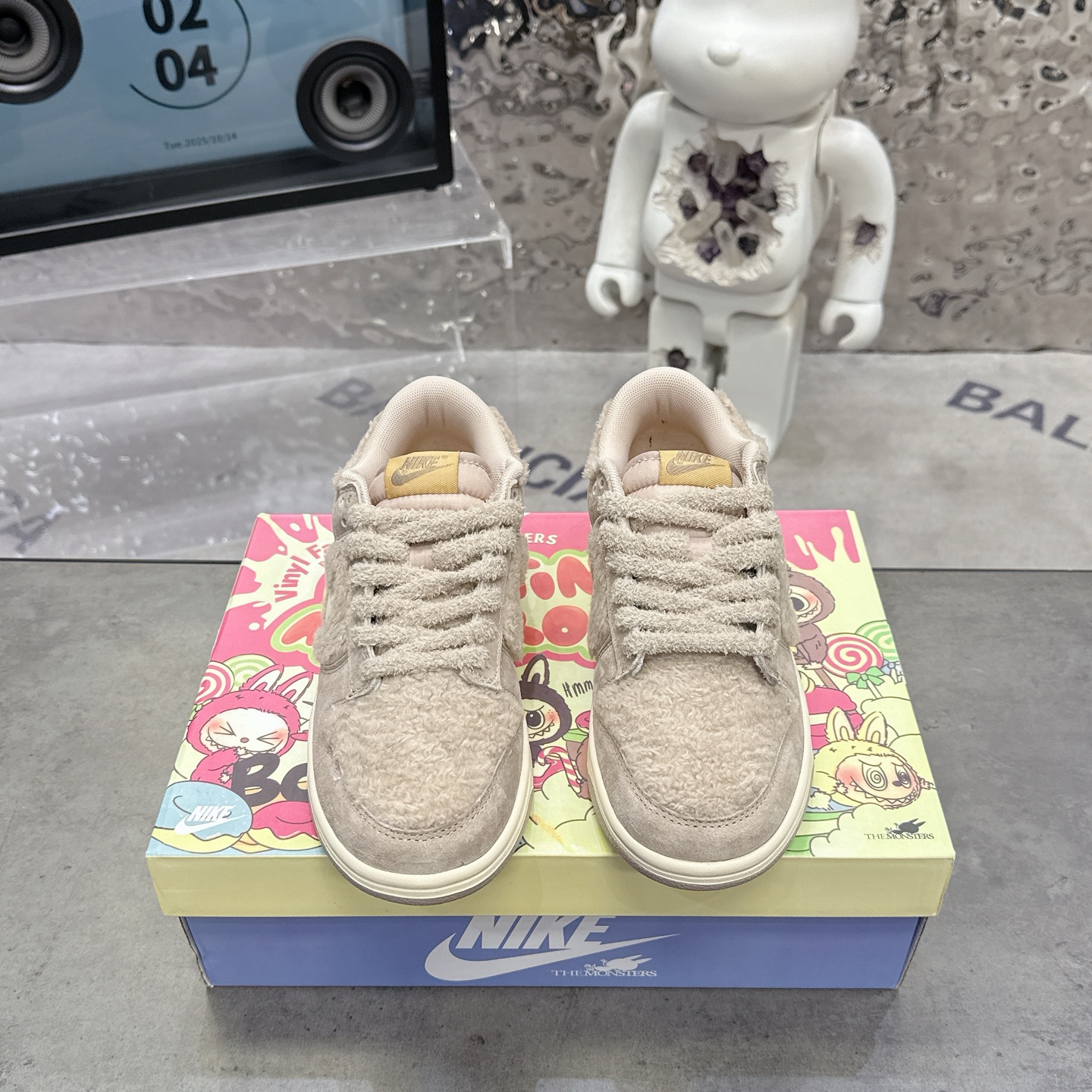 NO:615723,Nike Dunk BY POP MART LABUBU Labubu co-branded dancing bear low-top sneakers exclusive new sizes 36-45 with half size, casual shoes/sports shoes, sneakers19860909Nike Dunk BY POP MART LABUBU泡泡玛特 拉布布联名款 跳舞小熊 低帮 板鞋 独家上新 码数36-45 带半码,休闲鞋/运动鞋,sneakers,Women's Shoes