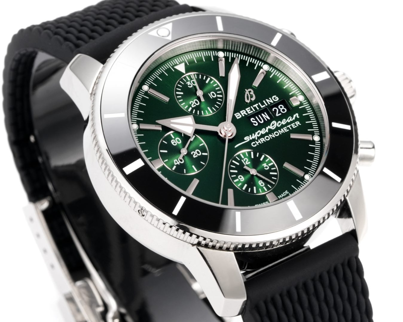 Title: BLS V2 Edition Watch Review: 100-Year Spirit, Ocean Culture Design, and Functional Features. Summarized: New 100-year spirit watch with ocean culture design, functional features - 图片 5