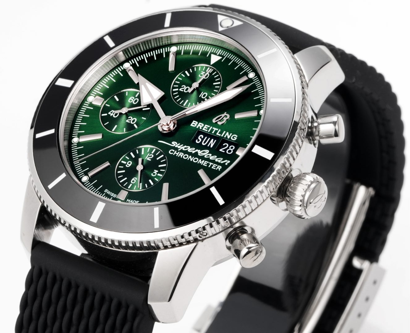Title: BLS V2 Edition Watch Review: 100-Year Spirit, Ocean Culture Design, and Functional Features. Summarized: New 100-year spirit watch with ocean culture design, functional features - 图片 4