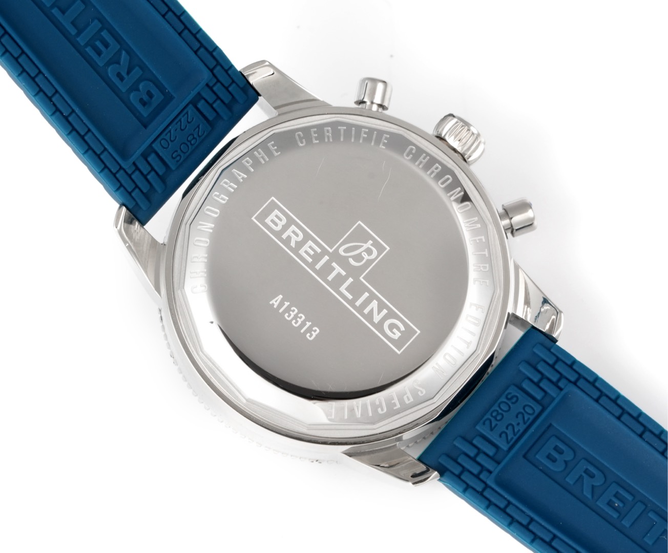 Title: BLS V2 Double Calendar Watch Review: 100-Year Spirit, Ocean Culture, and Time Functions Summary: The BLS V2 watch features a durable design, panda clock, and classic - 图片 8