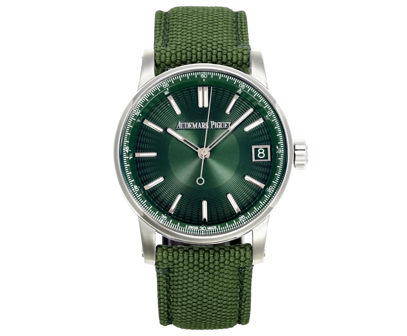 NO:602680,AK Factory's new product CODE15210 series Audemars Piguet CODE 11.59 series blue dial large three-hand all-in-one machine, the case diameter is 41 mm. This size setting makes this watch suitable for both men and women. At the same time, the octagonal and round design of the case also makes this series stand out from ordinary round case watches.  Based on the original design, the AK factory has an octagonal middle piece embedded in the round case. The tops of the hollow lugs are welded to the ultra-thin bezel, and the bottoms of the lugs are cleverly connected to the back of the watch. The bezel, lugs and case are all satin-brushed, beveled and polished. The case is 11.7 mm thick and can be easily stuffed into the cuffs of a shirt. AK product must be a high-quality product, audemars19860909AK厂新品CODE15210 系列 爱彼CODE 11.59系列蓝盘大三针一体机,表壳直径为41毫米,这一尺寸的设定使得这枚腕表同时适合男士与女士佩戴.与此同时,表壳八角形与圆形融合的设计也让这一系列从一般的圆形表壳腕表中脱颖而出. AK厂根据原版设计,圆形表壳内嵌入八边形中间件,镂空表耳顶部通过焊接固定于超薄表圈上,表耳底部巧妙地与表背构成完美衔接.表圈、表耳和表壳均经过缎面拉丝、斜面倒角与抛光处理.表壳厚度为11.7毫米,可以轻松的塞进衬衣的袖口中. AK出品 必属精品,,audemars,Watch