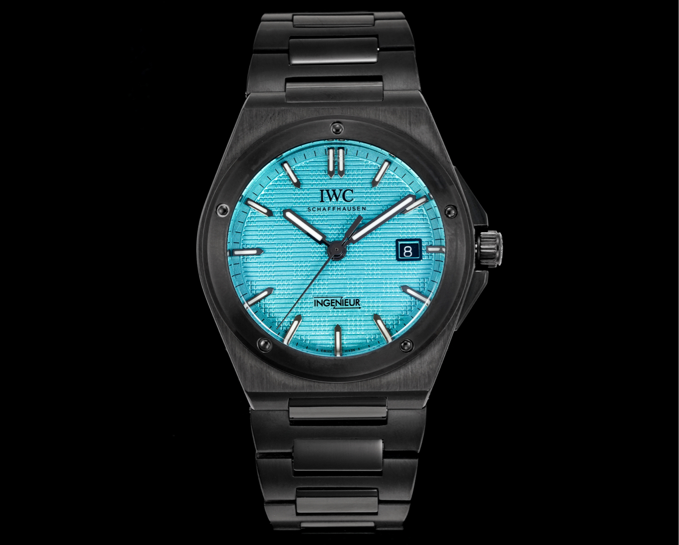 NO:641040,IWC Engineer series watches do not have any special functions, only three hands and date display, unabashedly and vividly showing the luxurious and sporty atmosphere of the Engineer series [Movement] BLS still adheres to the principle of high cost performance, low price and affordable, using 2892/2824 (optional) automatic mechanical movement with zero repair [Case]  The case is made of 316 stainless steel, with flawless white lines and clear and smooth lines. The ring is equipped with five screws and the bezel is bright and eye-catching. The size is 40mm/14mm and the thickness is the same as the original 10.8. [Dial] The large checkered text is filled with fluorescent powder. It is bright in color and has sharp contrast under the sun. The scale is filled with exclusive luminous light, which absorbs light quickly and has high durability.  , decorated with 'INGENIEUR' logo, sapphire mirror, ice sapphire blue luminous effect!  [Bracelet] 316 stainless steel bracelet with brushed texture on the case, equipped with a three-fold push-button buckle, iwc19860909IWC万国工程师系列腕表,没有任何特殊功能,仅三针和日期显示,毫不遮掩、淋漓尽致地展现工程师系列的奢华运动气息【机芯】BLS出品仍然秉承高性价比,低廉实惠的原则,采用2892/2824(任选)自动机械机芯零返修【表壳】表壳采用316精钢拉沙洁白无瑕线条清晰流畅,圈口配五颗螺钉镶嵌表圈璀璨夺目,尺寸40mm/14mm与正品厚度一致10.8【表盘】采用荧光粉填充大型格纹字面,阳光下色泽明亮,对比度鲜明,刻度配以独家夜光填充,吸光快持久度高 ,饰有「INGENIEUR」标志,蓝宝石镜面,冰宝蓝夜光效果佳！【表链】316精钢表链同步表壳拉丝纹路,配三折式按压式扣,,iwc,Watch