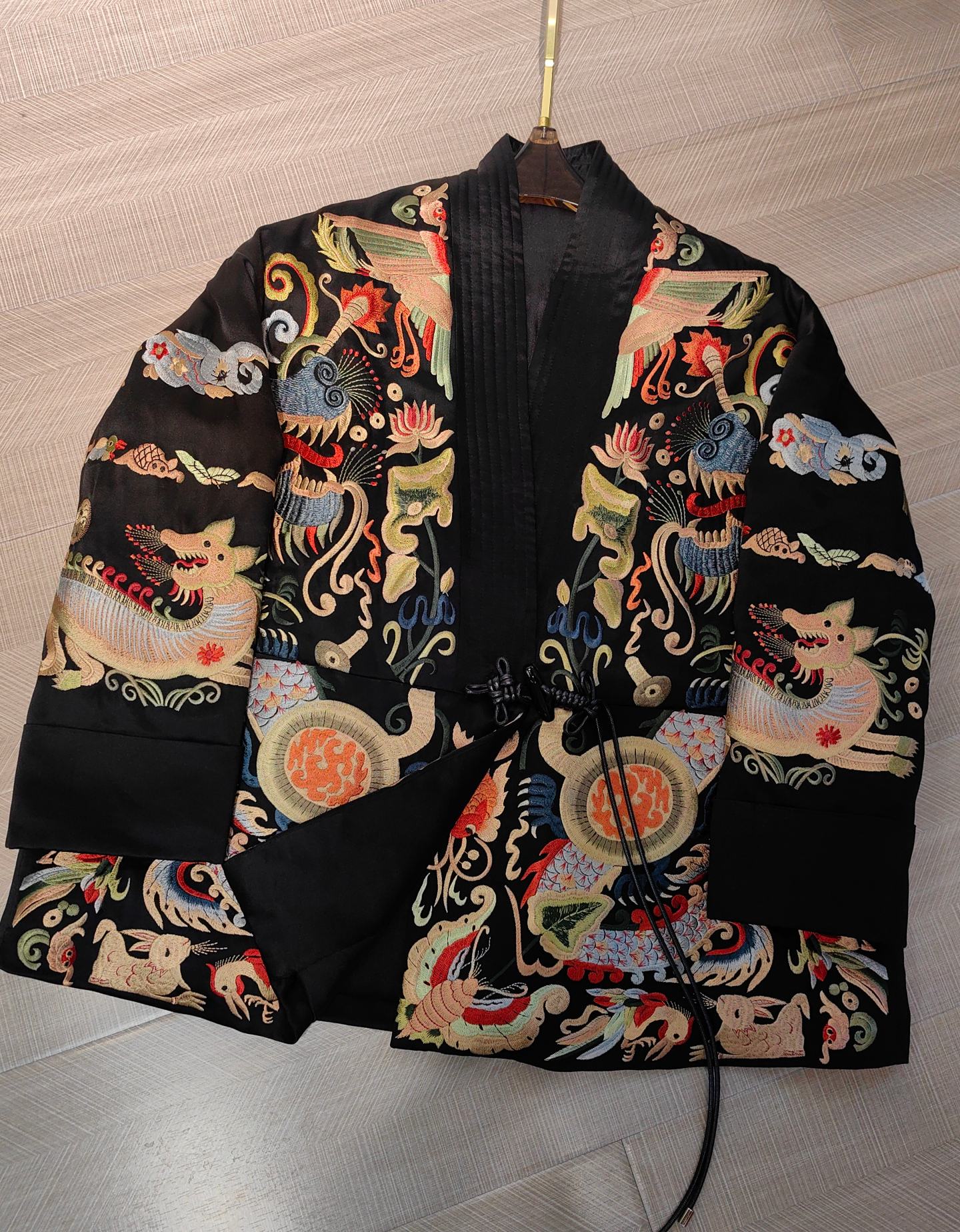 High-Quality Female Clothes with Dust Bag DG: New Acid Fabric Cotton Jacket in SMLXL Sizes - 图片 2