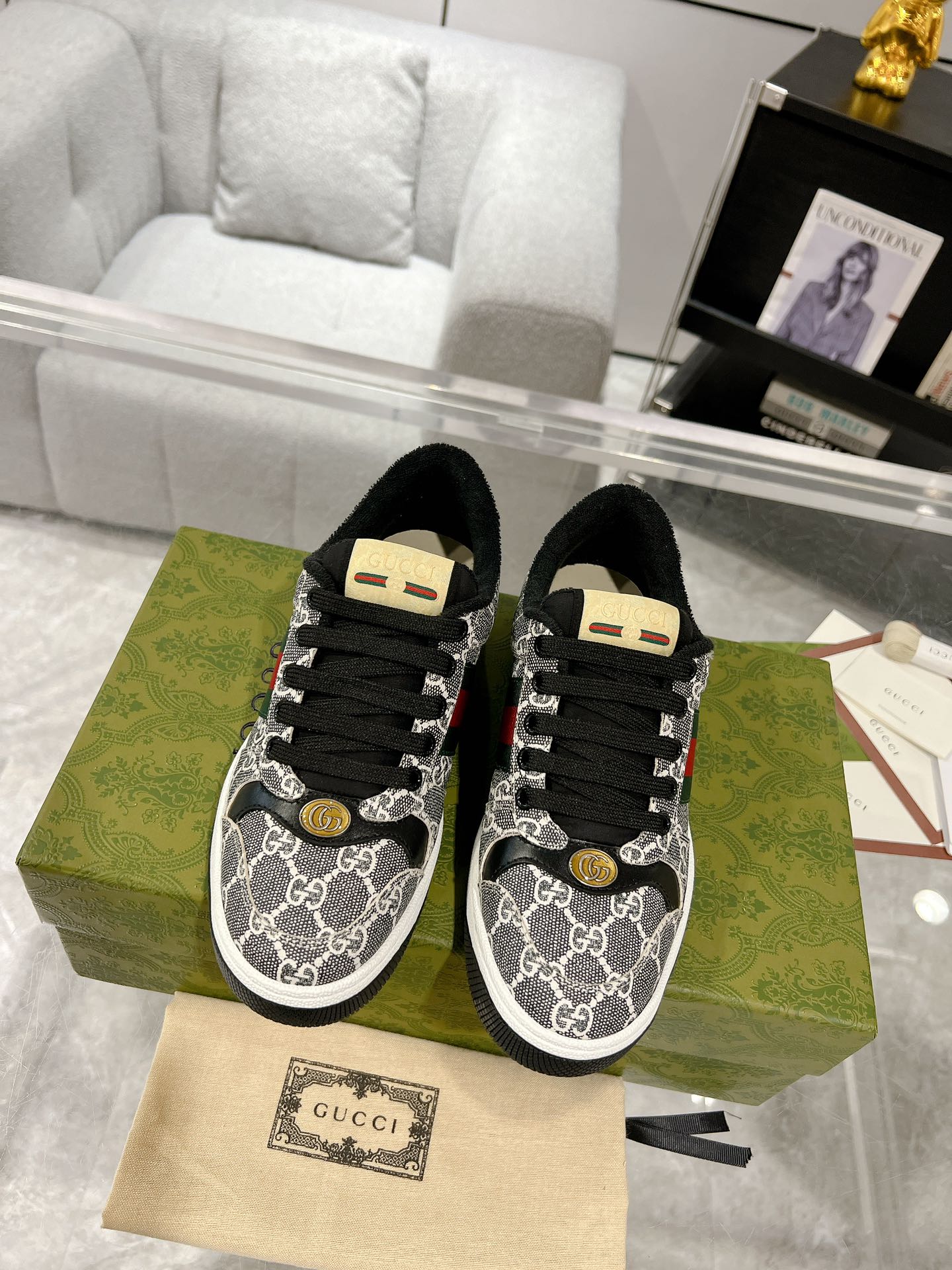 Gucci Zielony Unisex Kobiety Mężczyźni Skóra krowia TPU Wiosenna kolekcja Fashion