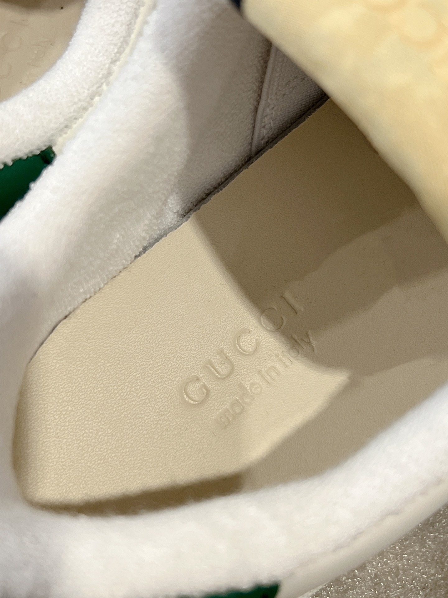 Gucci Classic Luxury Leather Shoe Loafer Ref.9031A560 9