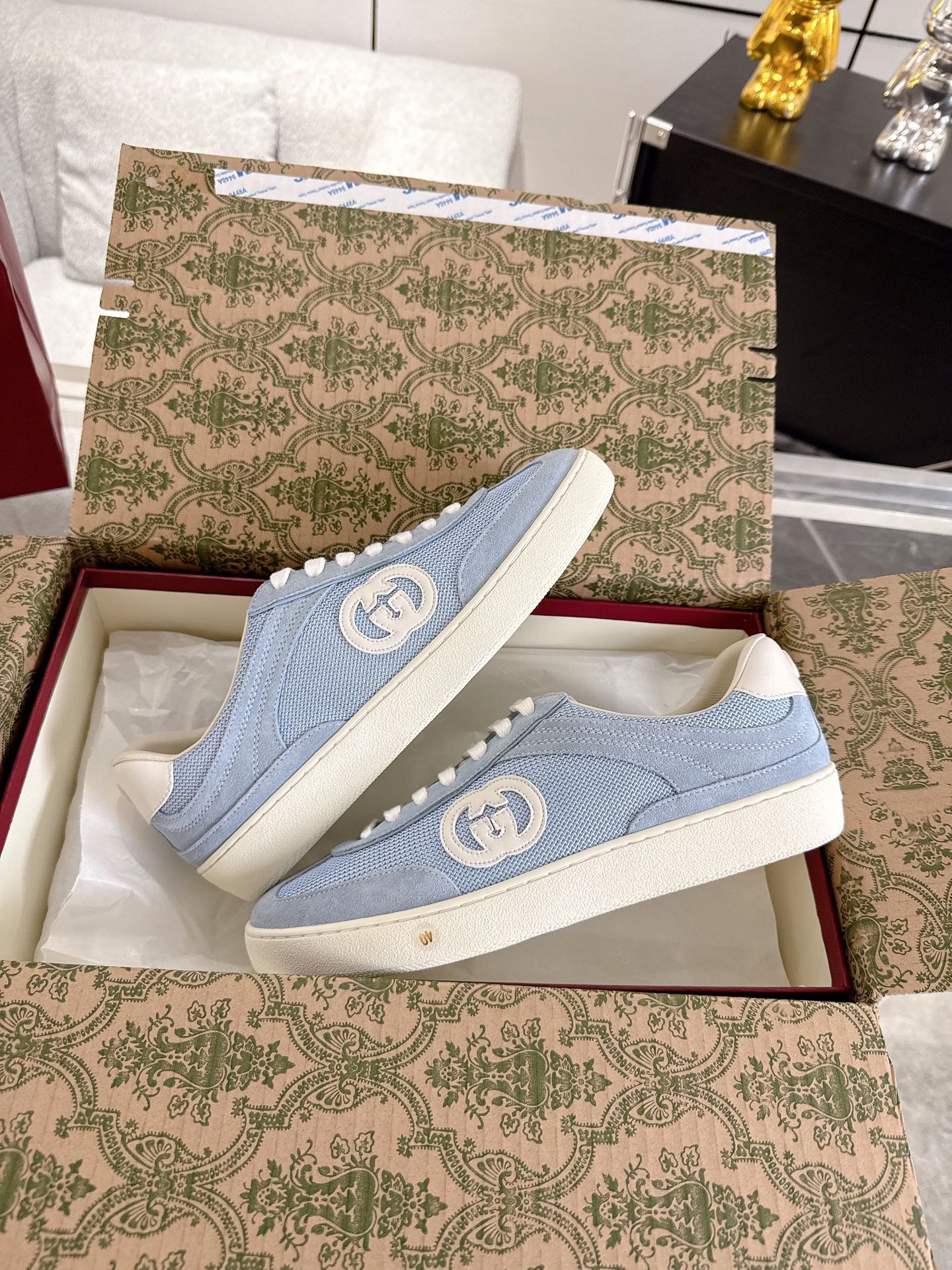 Gucci Women's Blue Suede Ace Sneakers with Interlocking G - Stylish & Comfortable 5 i1747764793862 1042 0 3