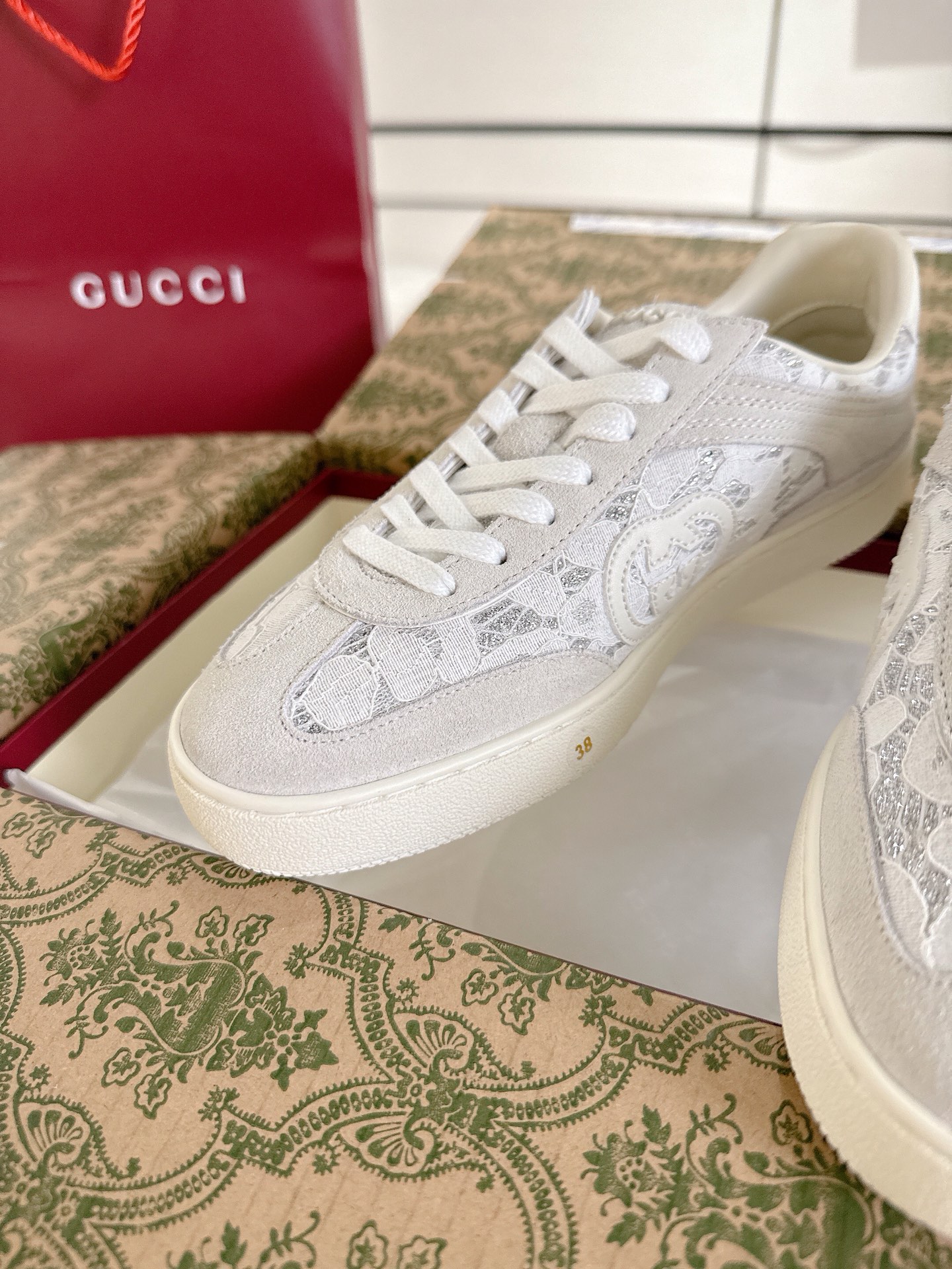 Gucci Women's Lace and Suede Sneakers with Interlocking G - White 9 i1747764884809 8703 0 7