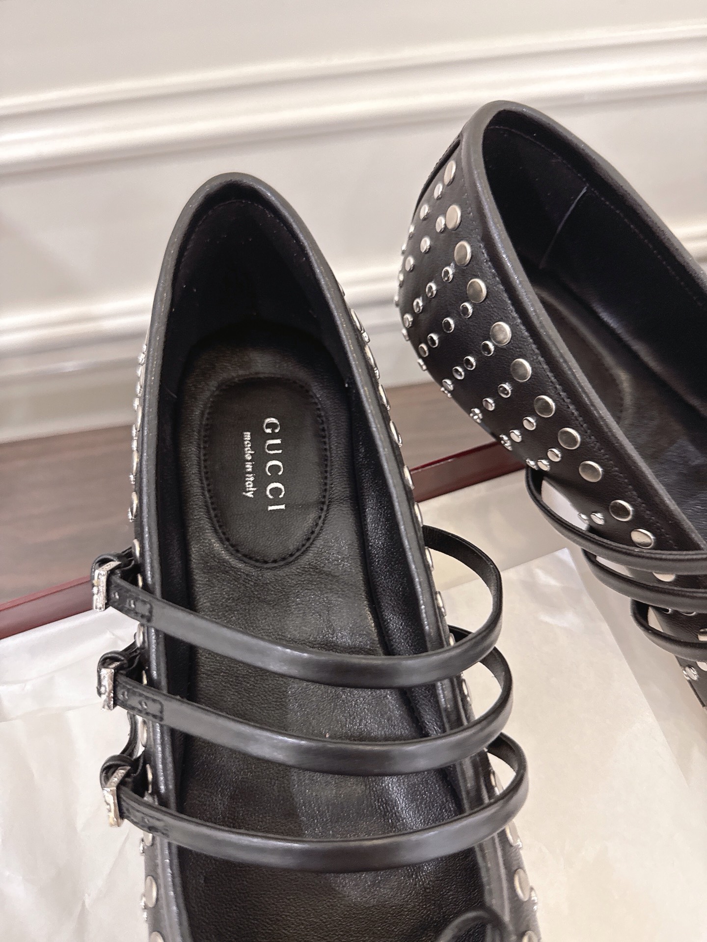 Gucci Women's Black Leather Ballerina Flats with Horsebit Detail 8 i1752077408569 8420 0 6