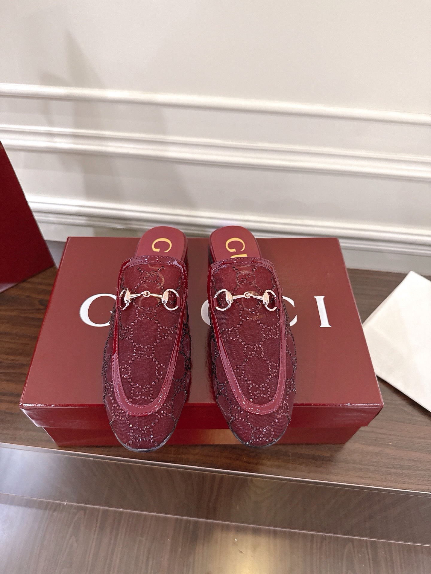 Gucci Horsebit Women's Burgundy Mules Slides - Sizes 35-42 Available 2 i1752079312234 280 0 0