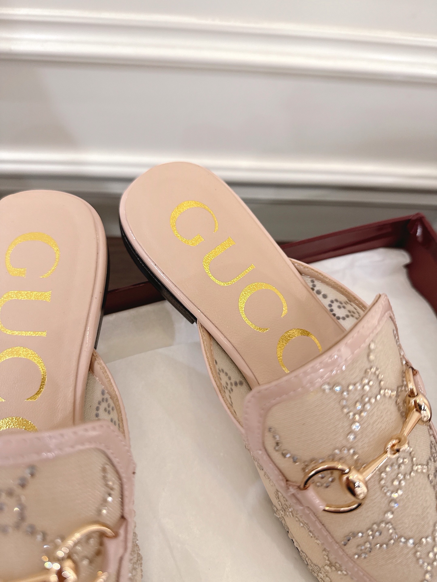 Gucci Women's Beige Horsebit Embellished Mules Slides Shoes 7 i1752079370833 9012 0 6