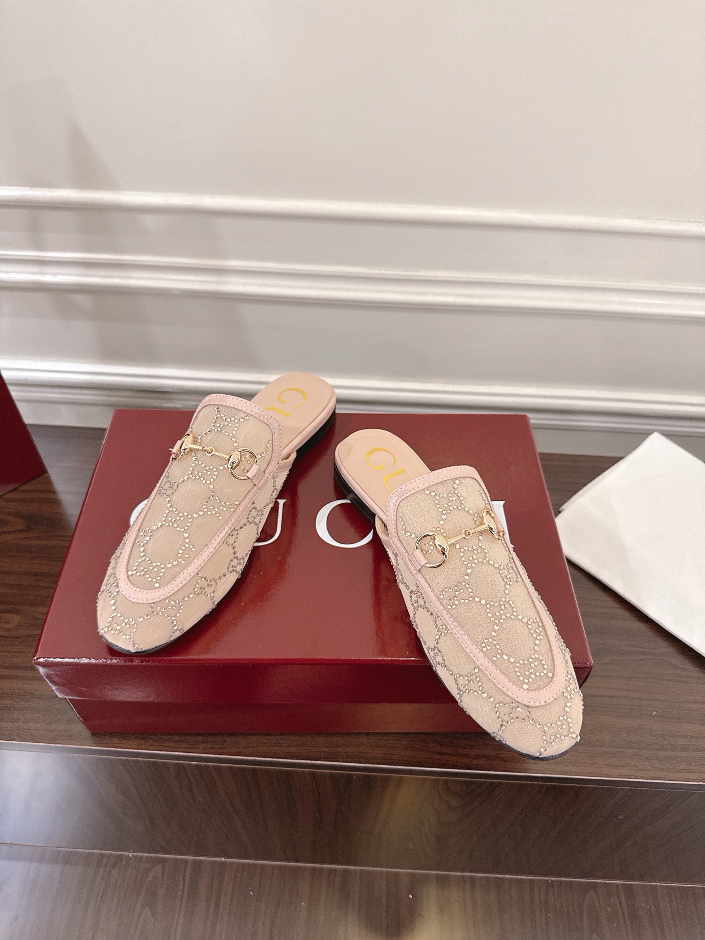 Gucci Women's Beige Horsebit Embellished Mules Slides Shoes 3 i1752079370869 894 0 1