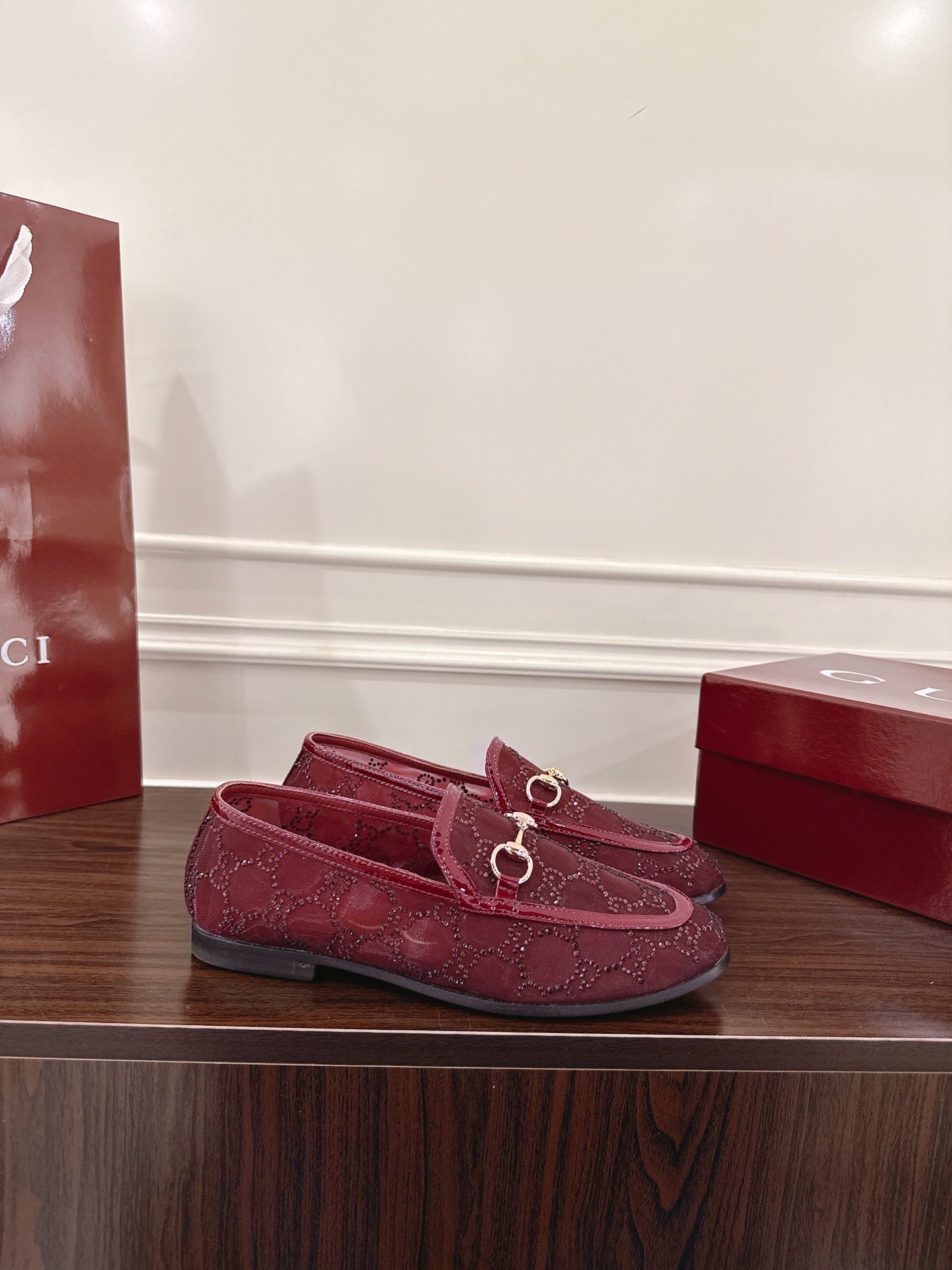 Gucci Jordaan Loafer - Women's Burgundy Heeled Horsebit Shoes 2 i1752079542677 7714 0 2