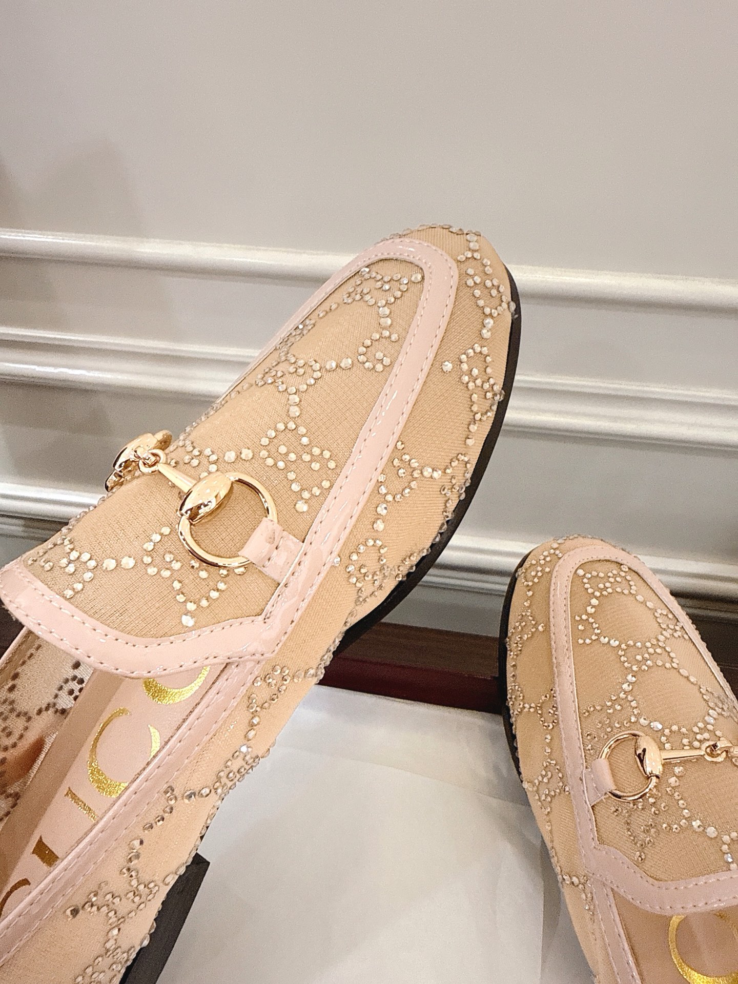 Gucci Jordaan Loafer Women's Shoes, Stylish Beige Leather with Classic Horsebit 8 i1752079655832 9072 0 6