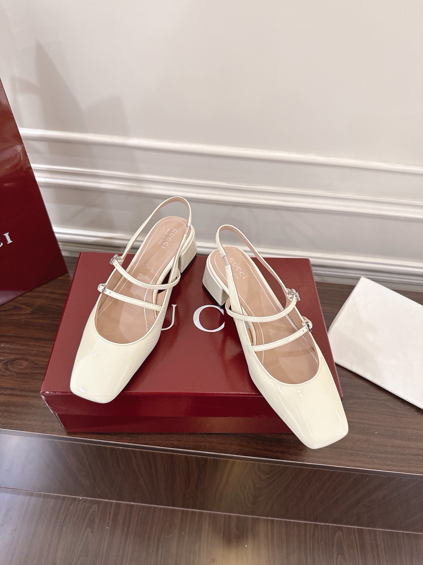 Gucci Women's Mary Jane Slingback Heels Patent Leather Ivory Size 35-42 4 i1752081498021 2781 0 1