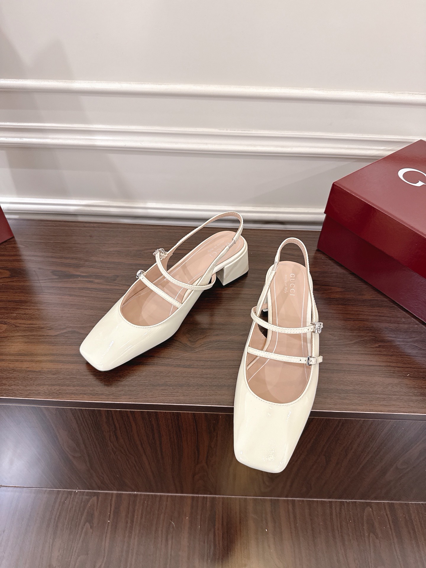 Gucci Women's Mary Jane Slingback Heels Patent Leather Ivory Size 35-42 5 i1752081498129 2048 0 3