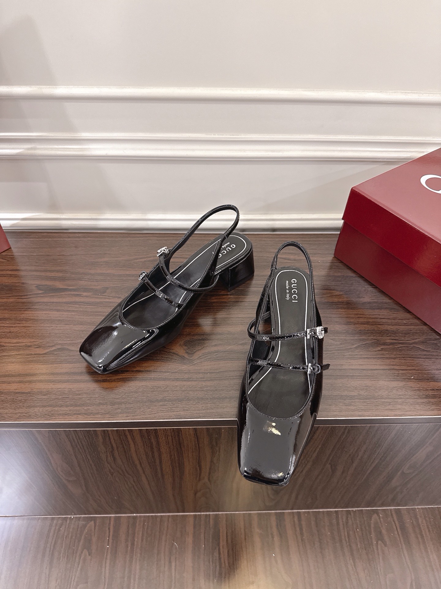 Gucci Women's Slingback Pumps Patent Leather Square Toe Heels Shoes 5 i1752082066113 8777 0 3