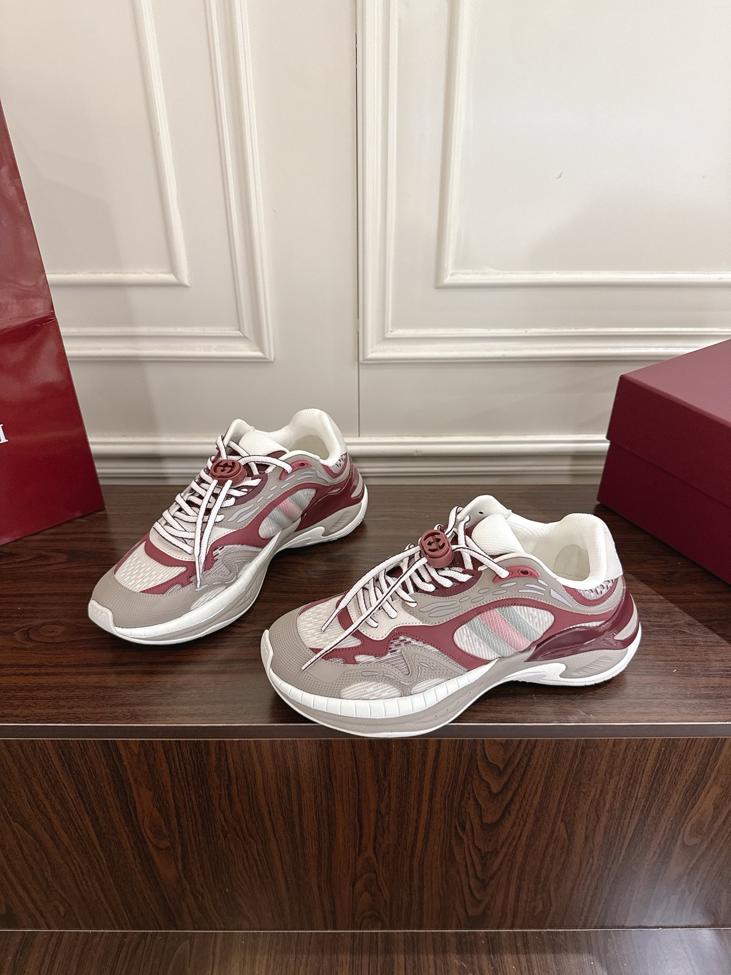 Gucci 2.0 スニーカー カップル用 休闲デザイン