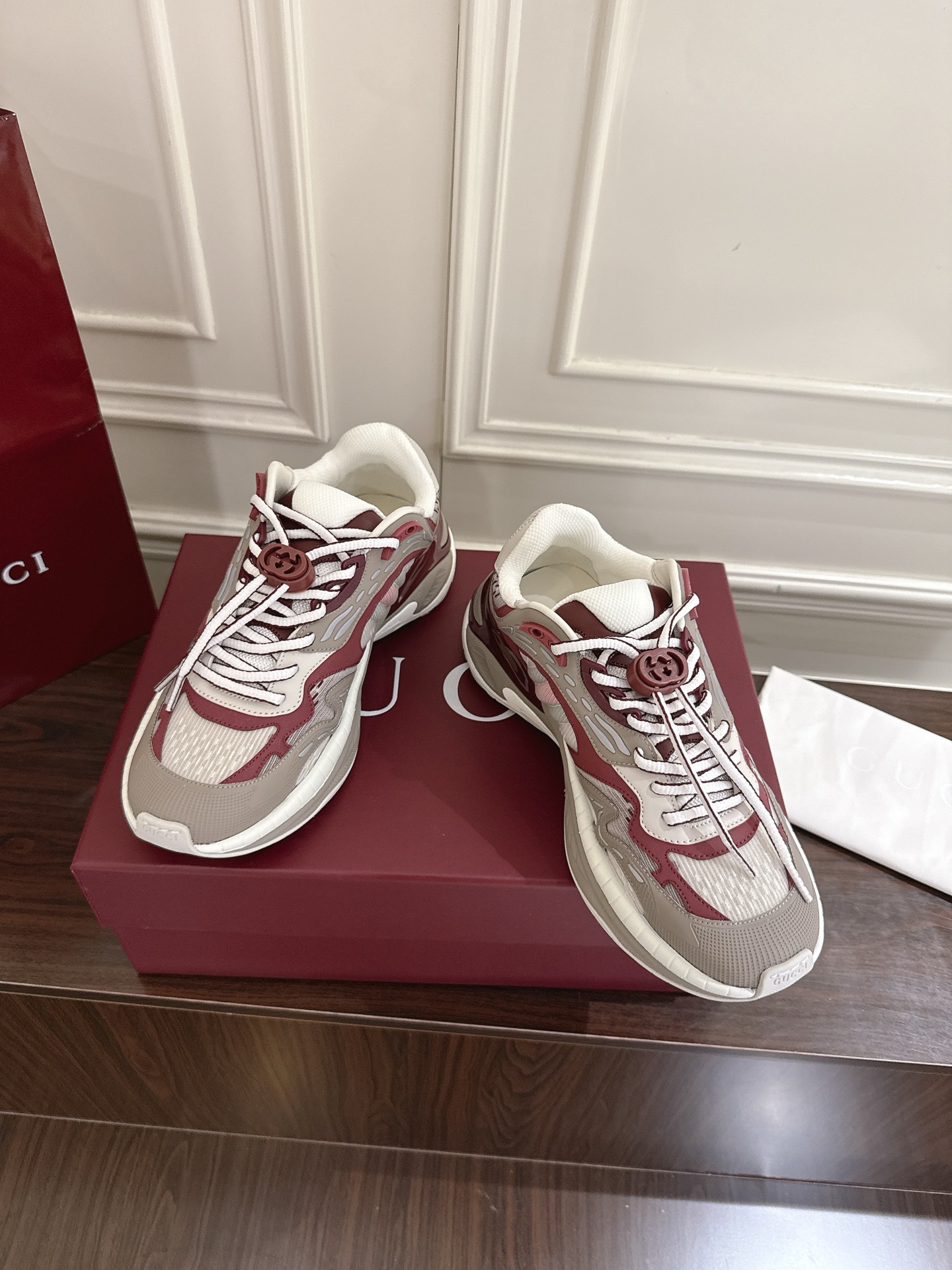 Gucci 2.0 スニーカー カップル用 休闲デザイン