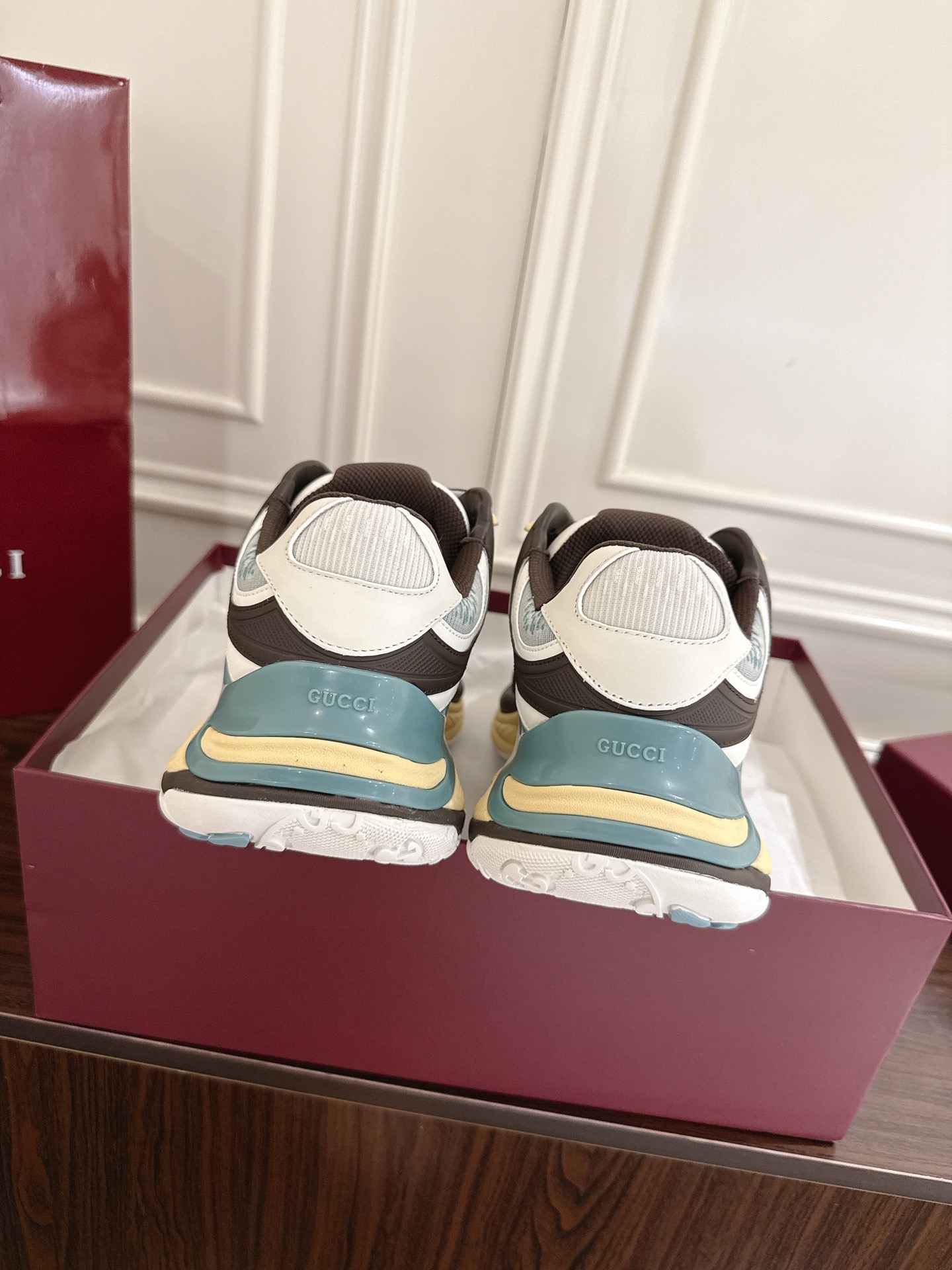 Gucci 2.0 スニーカー カップル向け ヴィンテージ スタイル