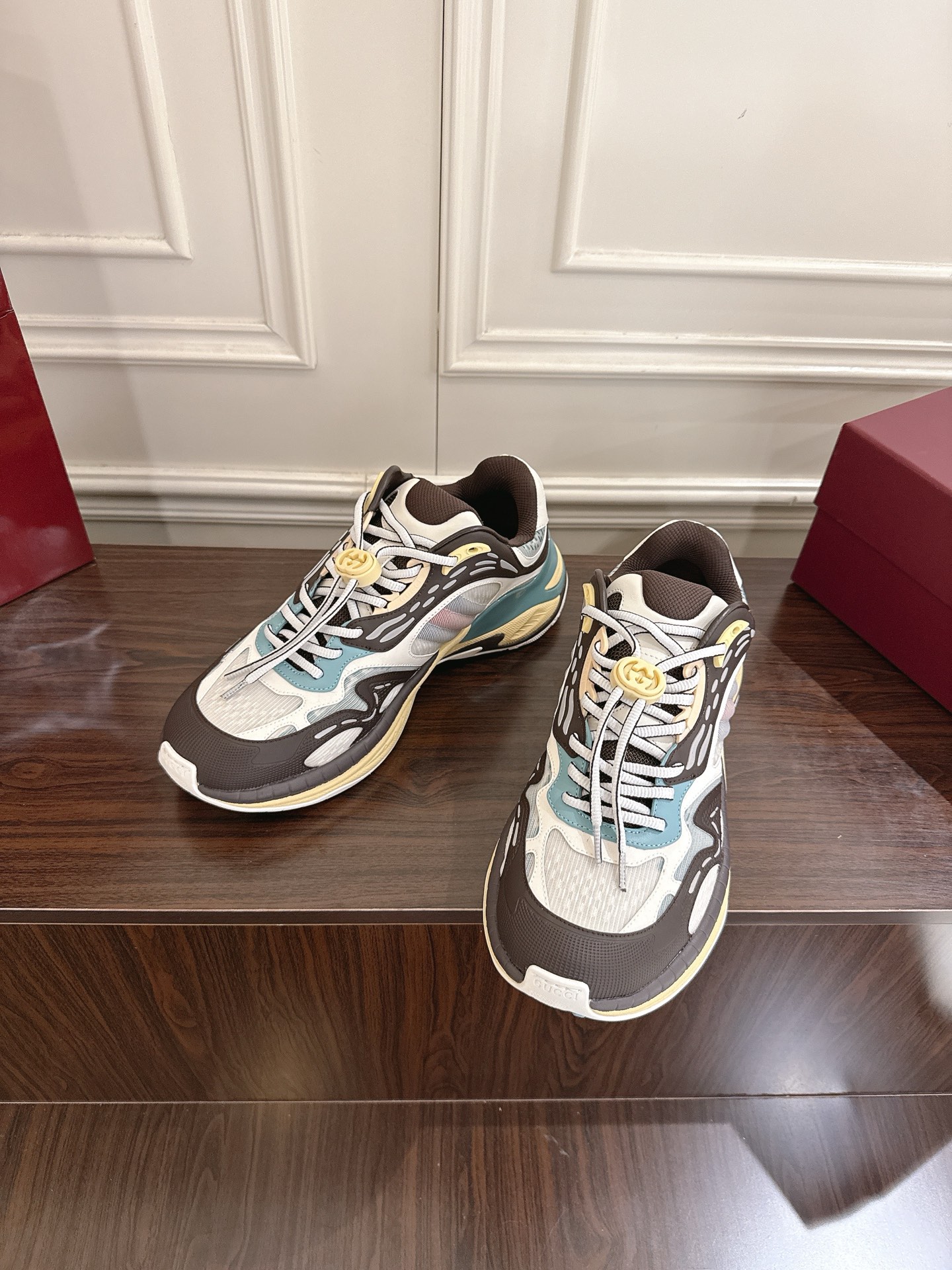 Gucci 2.0 スニーカー カップル向け ヴィンテージ スタイル