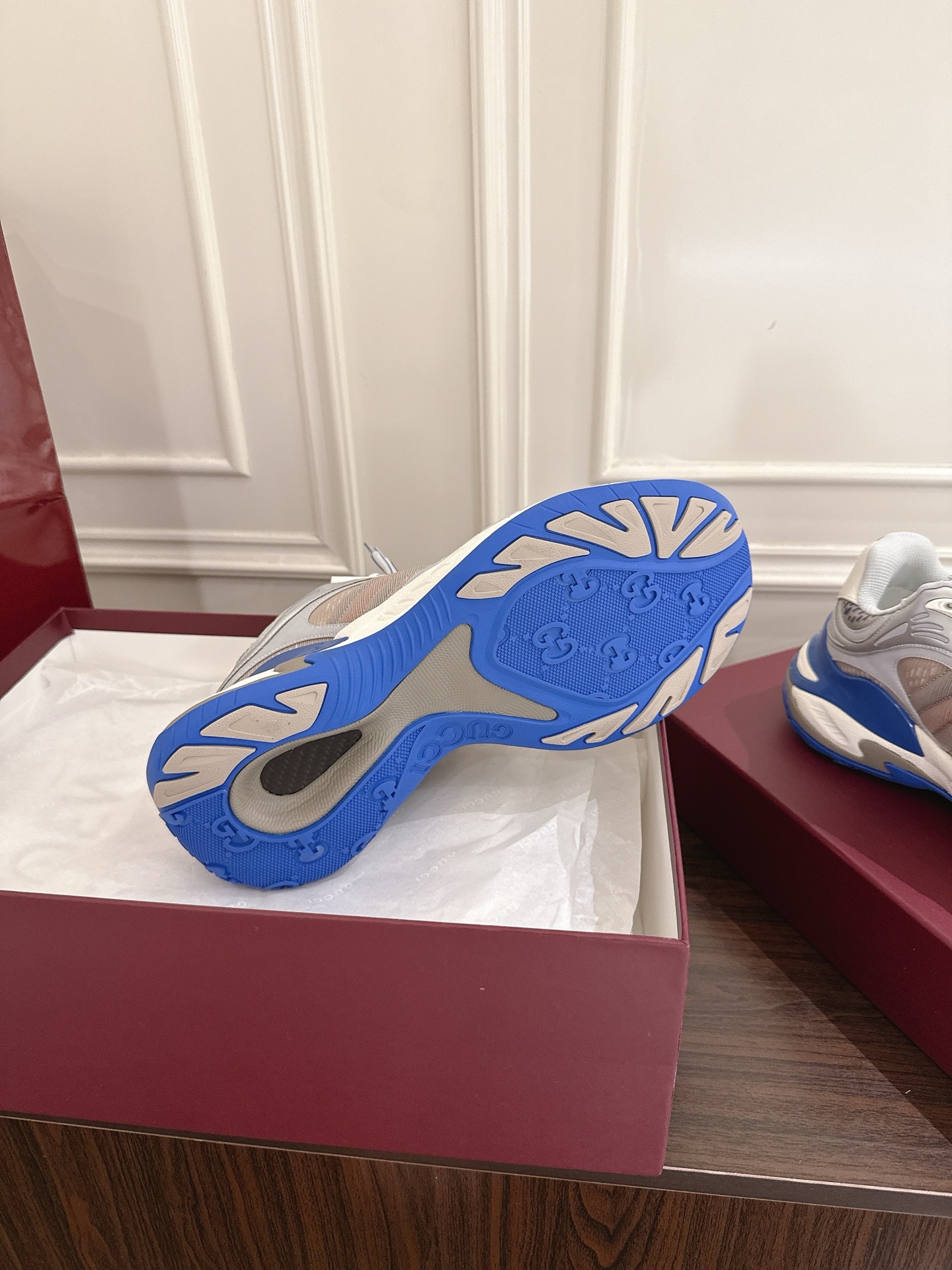 Gucci 2.0 スニーカー カップル向け 复古デザイン