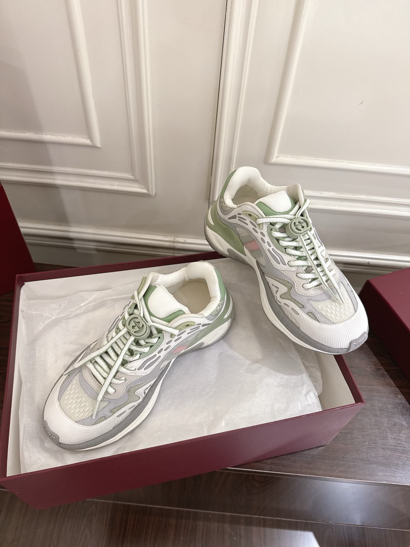 Gucci 2.0 スニーカー 男女兼用 Retro & Comfort