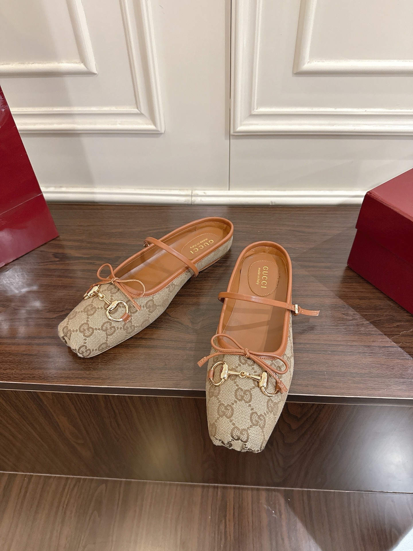 Gucci Horsebit系列女士穆勒鞋