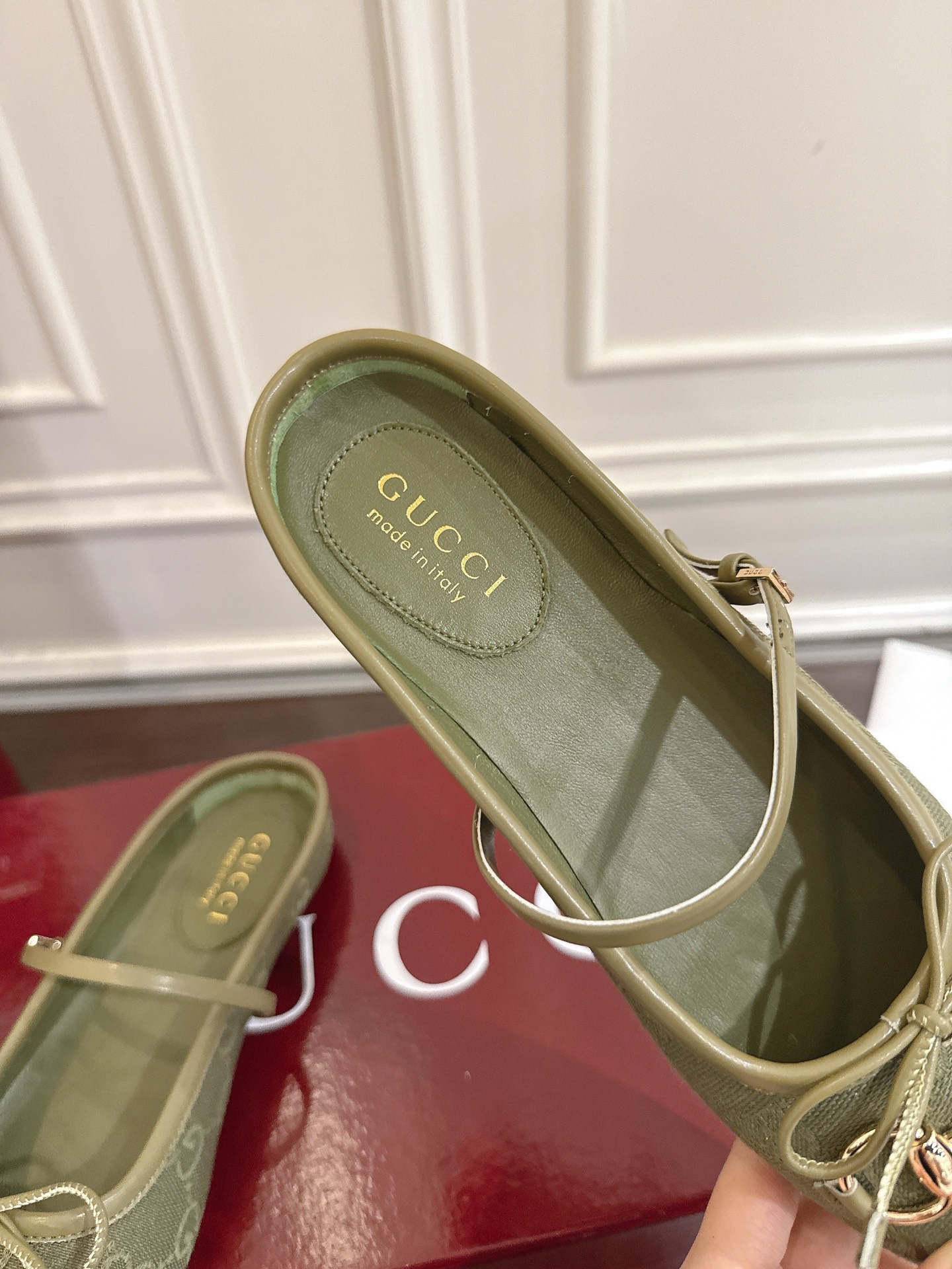 Gucci Horsebit系列女士穆勒鞋