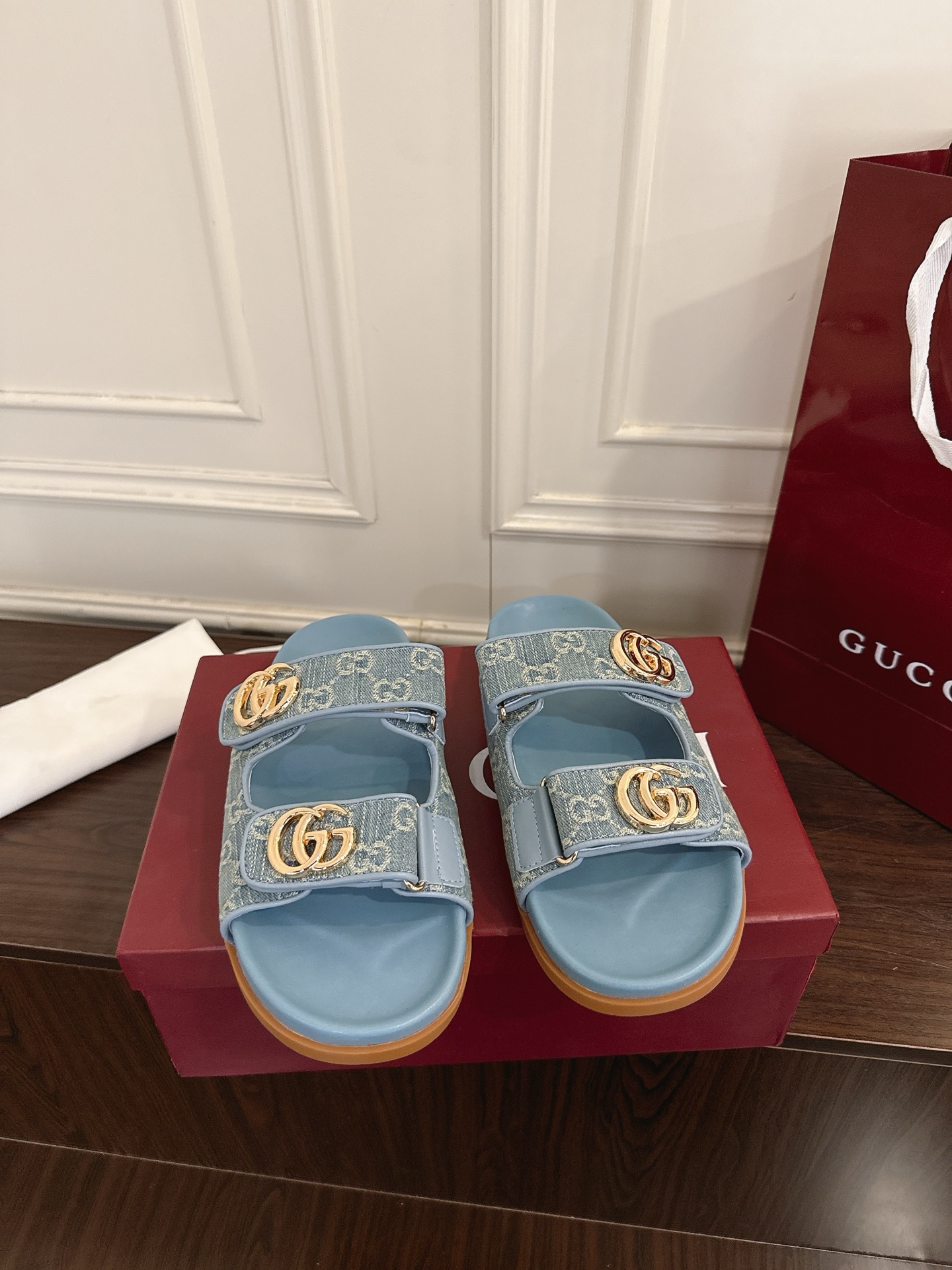 Gucci 新品刺绣GG魔术贴拖鞋穆勒鞋