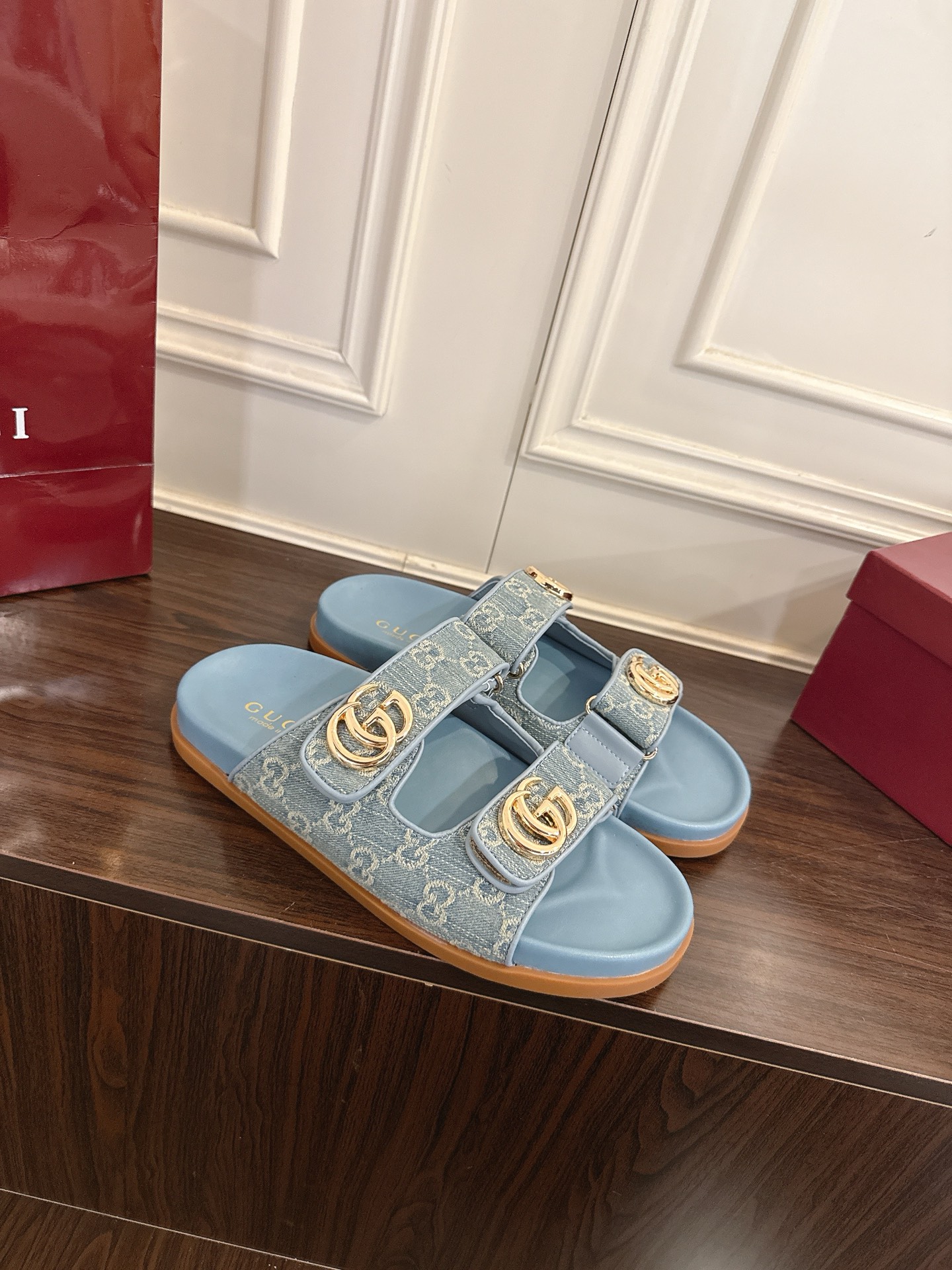 Gucci 新品刺绣GG魔术贴拖鞋穆勒鞋