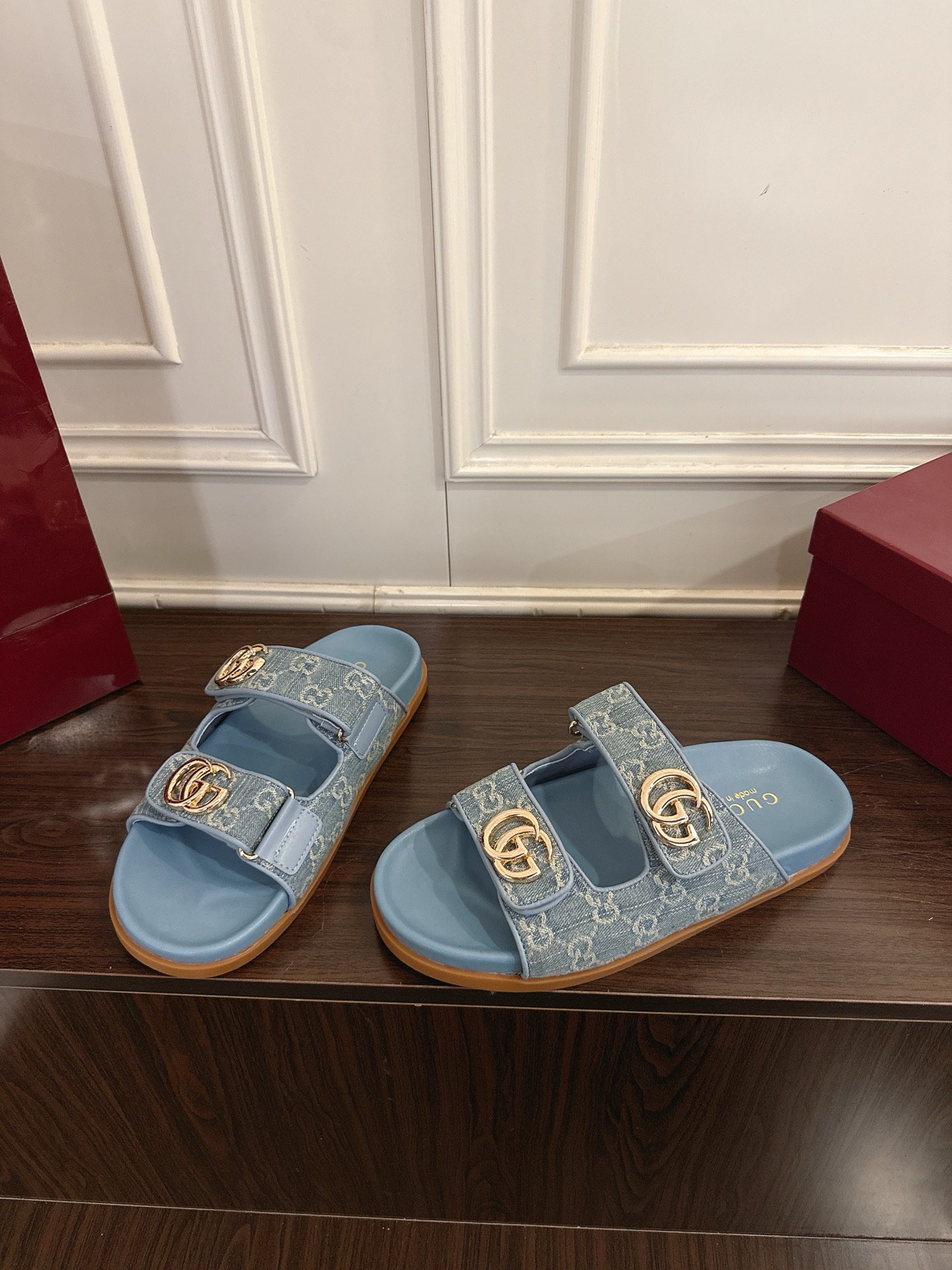 Gucci 新品刺绣GG魔术贴拖鞋穆勒鞋