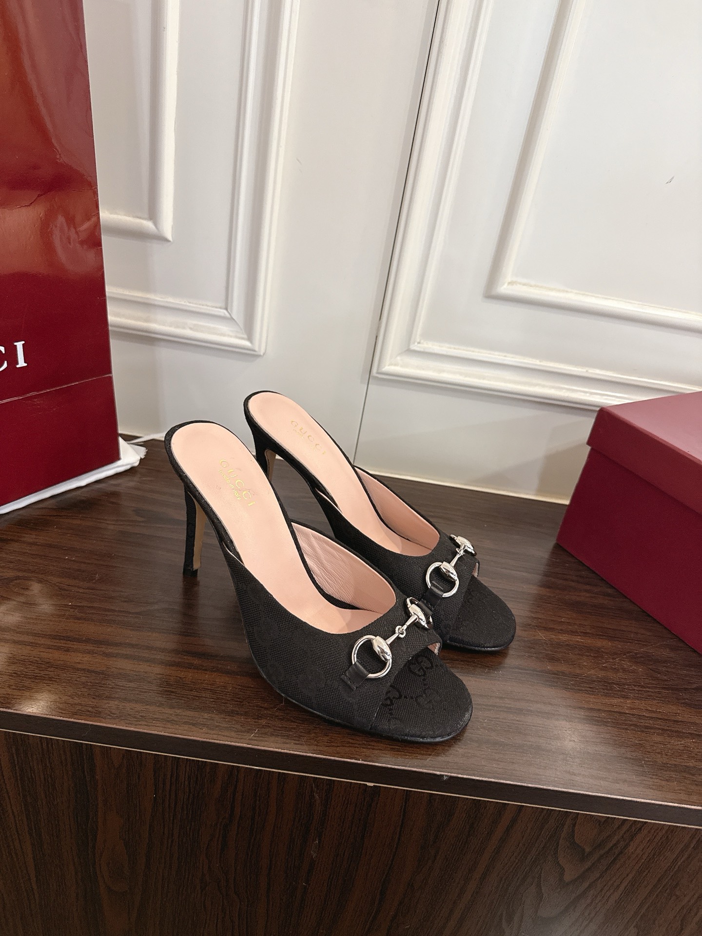 Gucci 早春新款 马衔扣高跟拖鞋