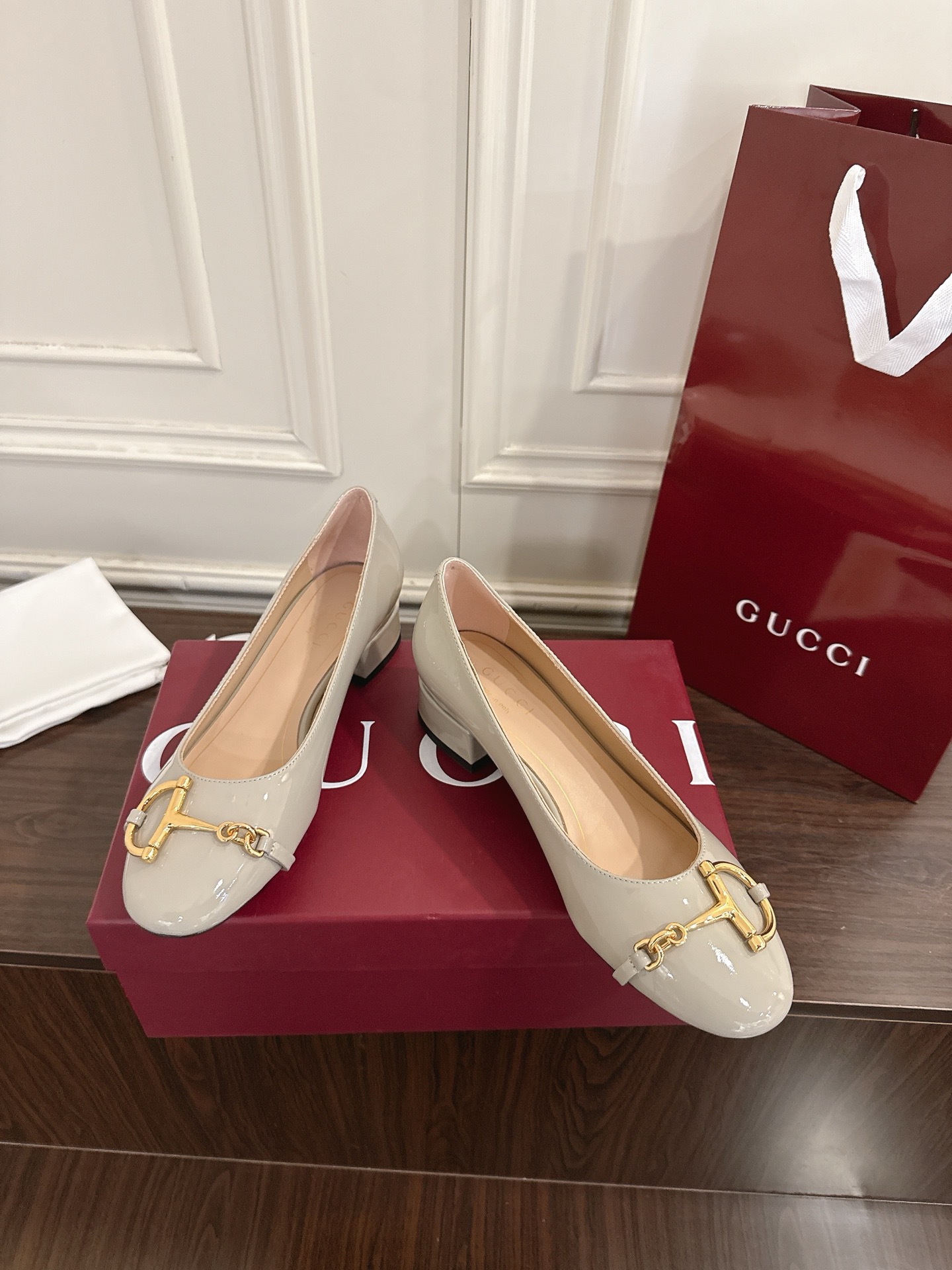 Gucci 大D马衔扣玛丽珍单鞋