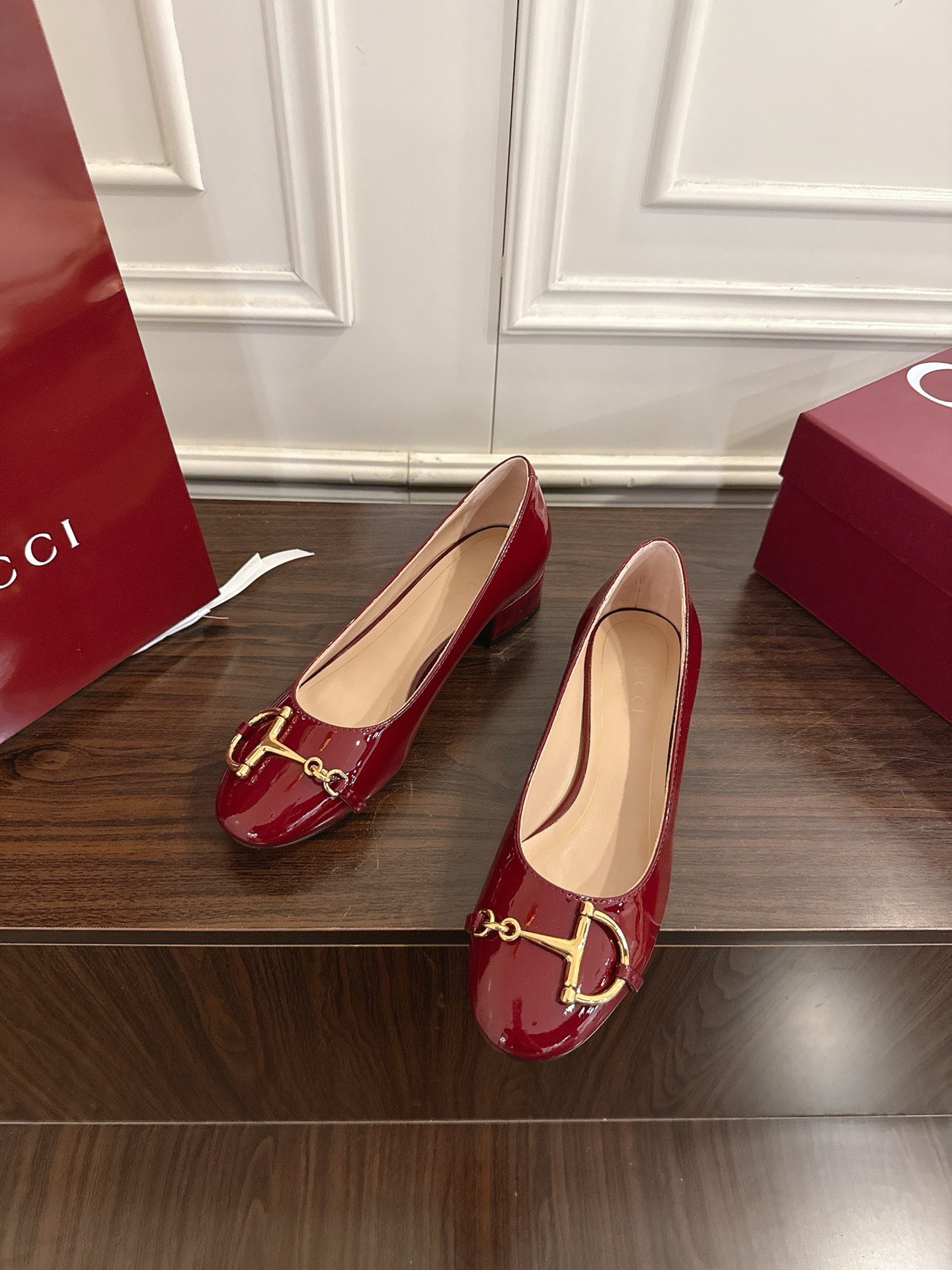 Gucci 大D马衔扣玛丽珍单鞋