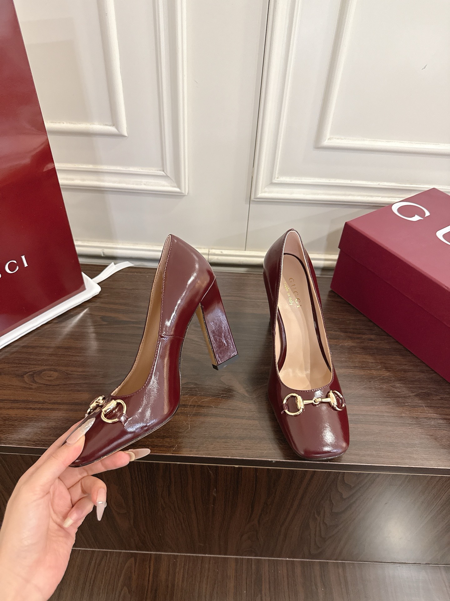 Gucci Signora系列饰马衔扣方头高跟鞋
