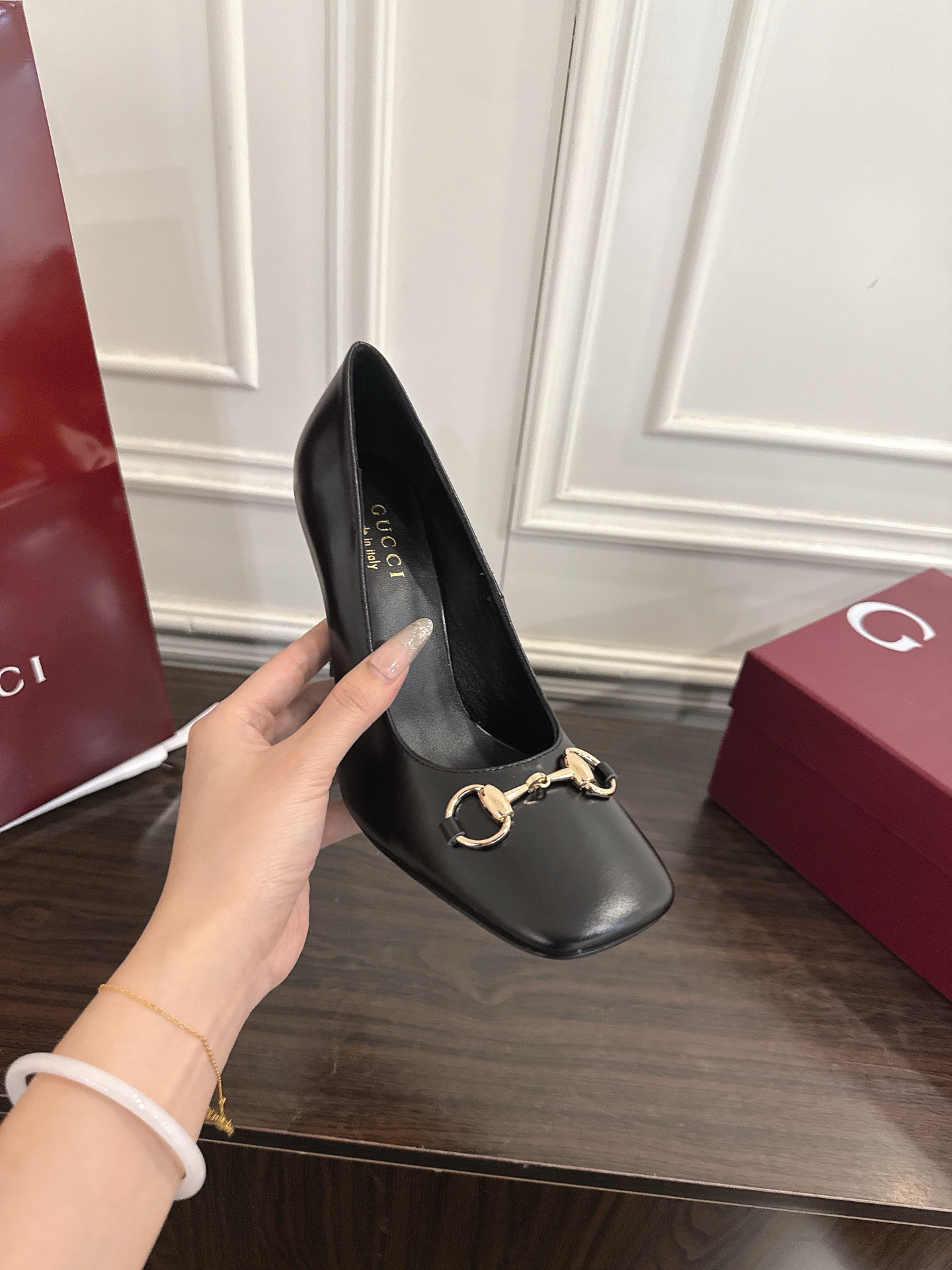 Gucci Signora系列饰马衔扣方头高跟鞋