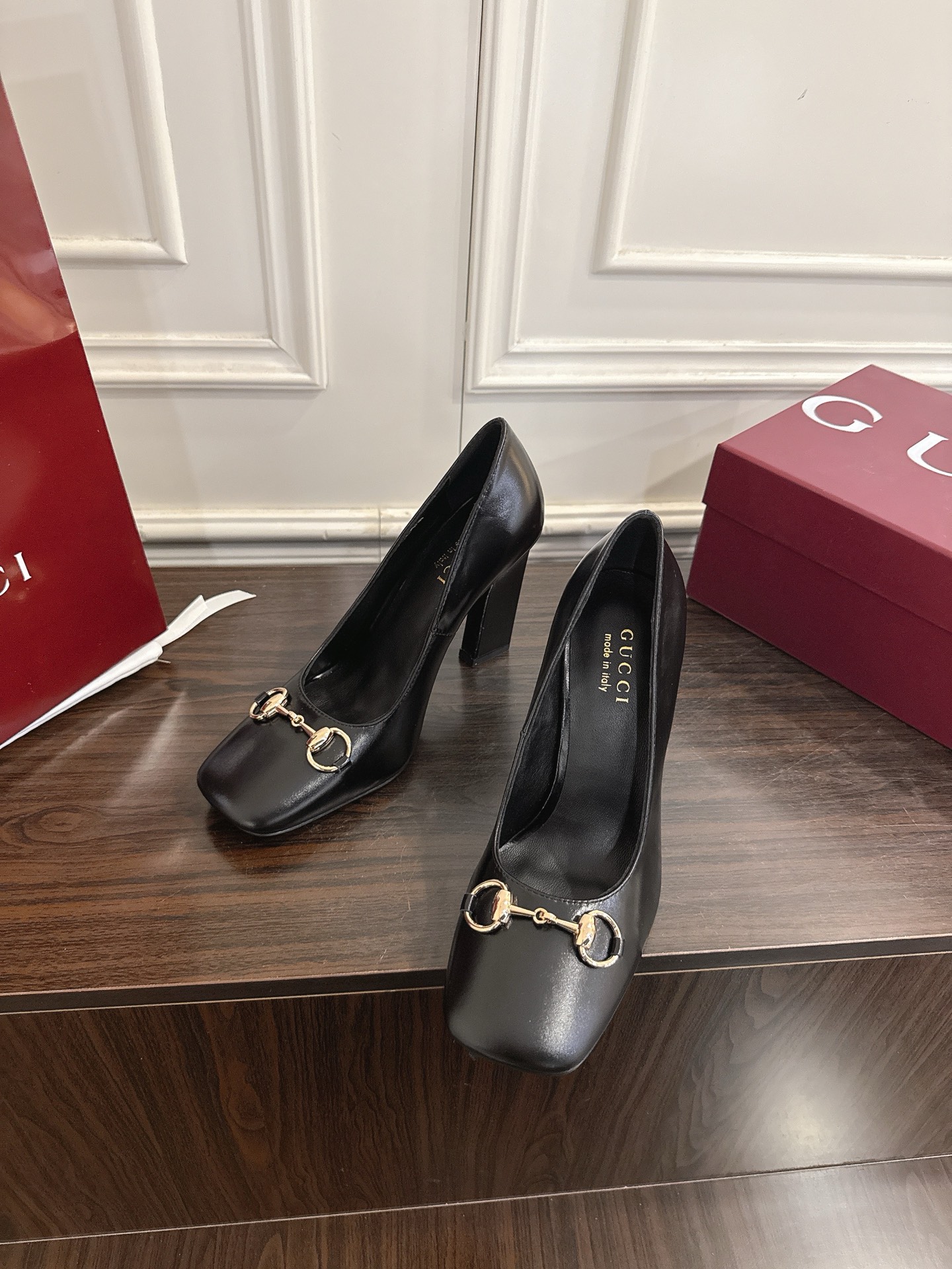 Gucci Signora系列饰马衔扣方头高跟鞋